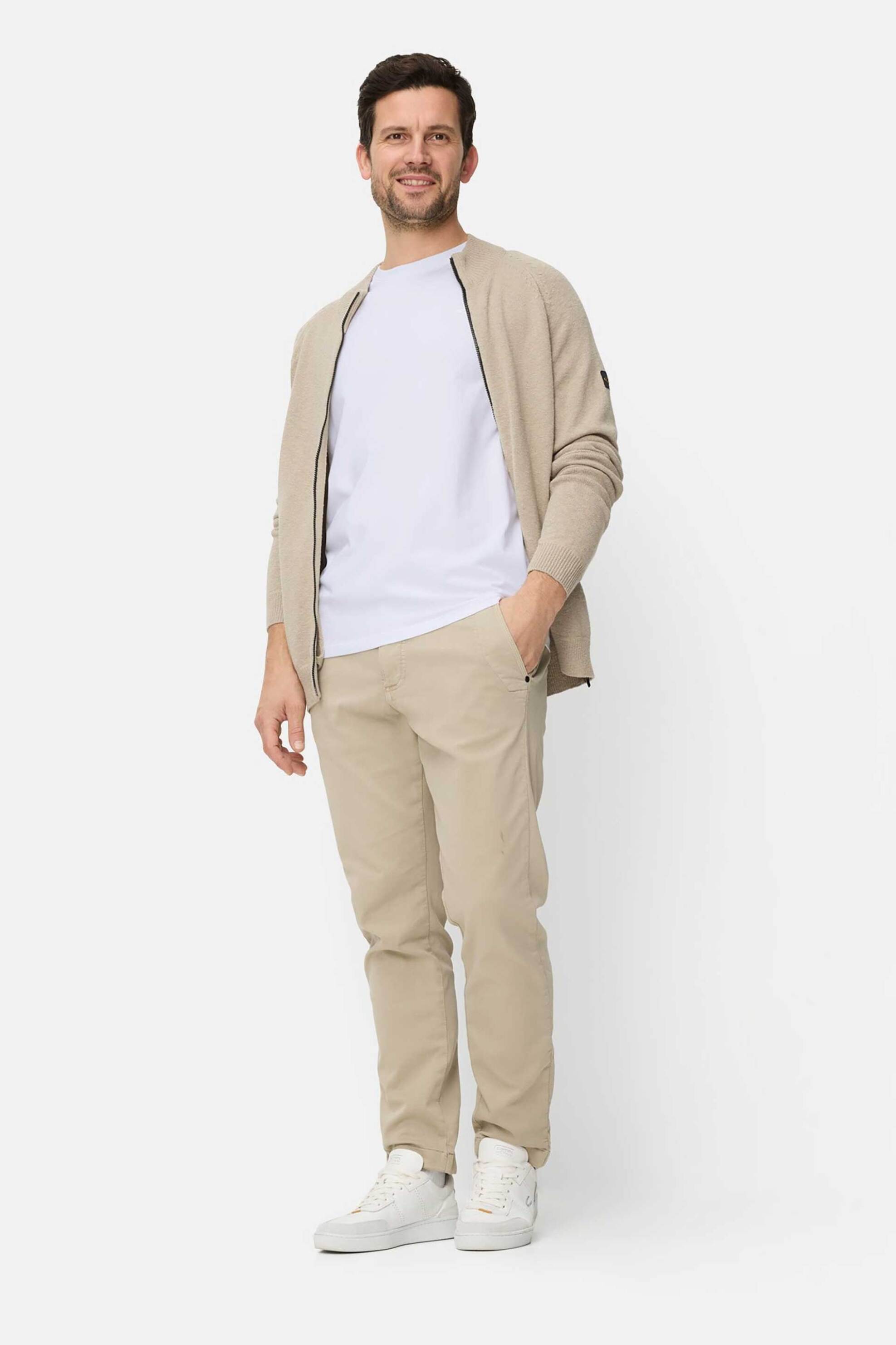 Camel Active ανδρικό T-shirt με κεντημένο monogram Regular Fit - C261NOS-409700-9T87 Λευκό φωτογραφία