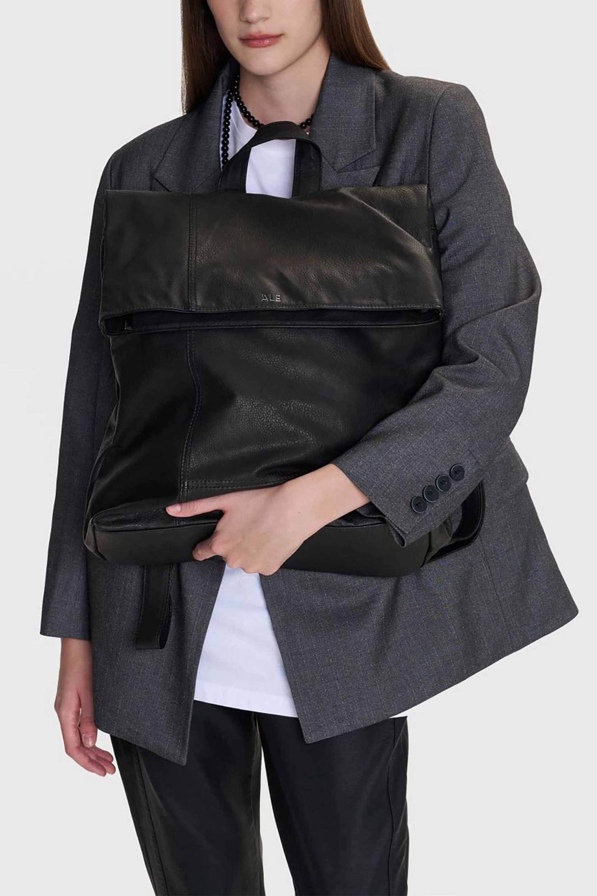'ALE 'ALE γυναικεία τσάντα backpack - 8T23086 Μαύρο