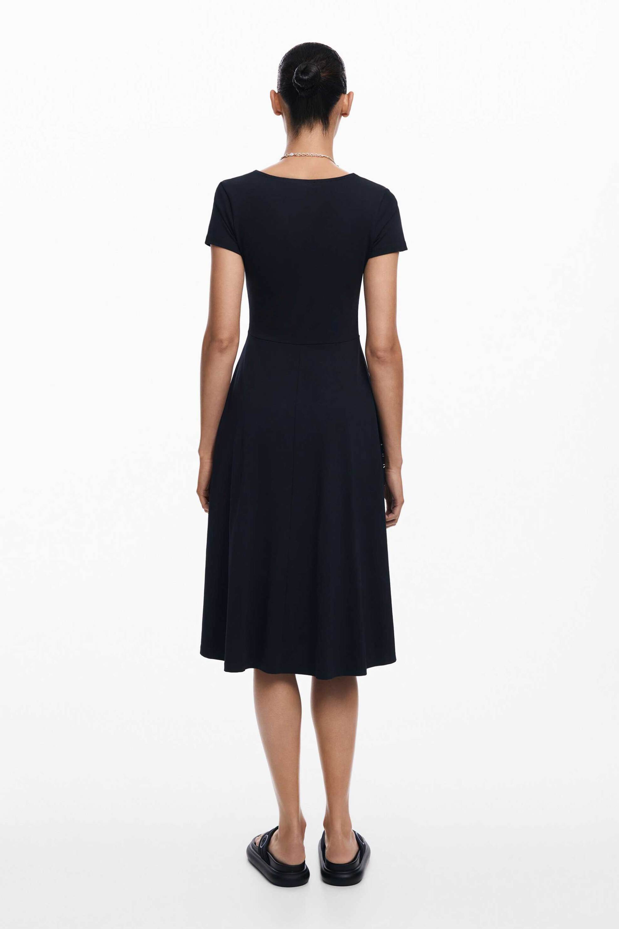 Desigual γυναικείο midi φόρεμα με all-over butterfly print Regular Fit - 24WWVK66 Μαύρο φωτογραφία