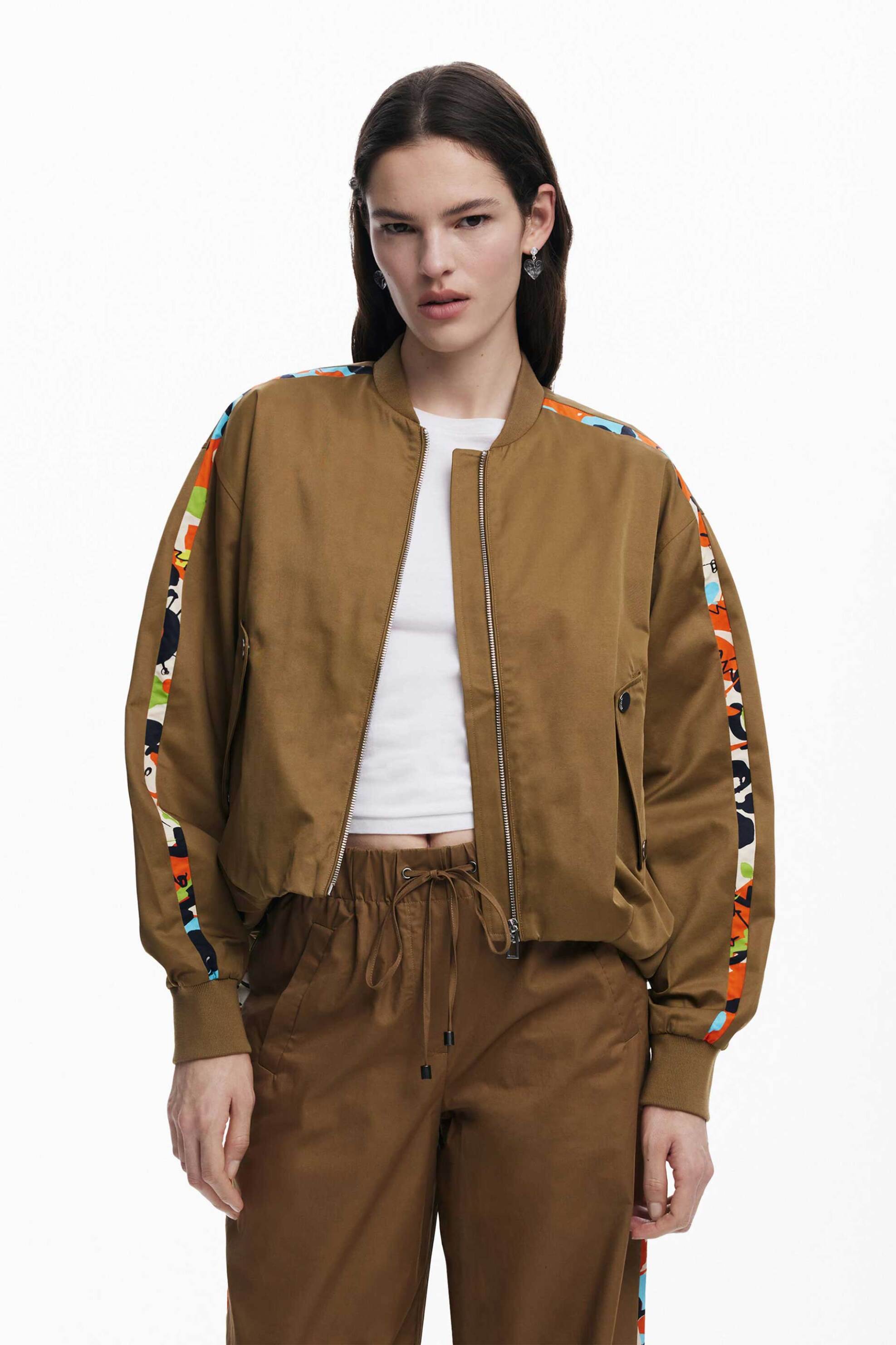 Desigual γυναικείo bomber jacket με κεντήματα "Paisleys Lacroix" - 25SWEW35 Καφέ φωτογραφία