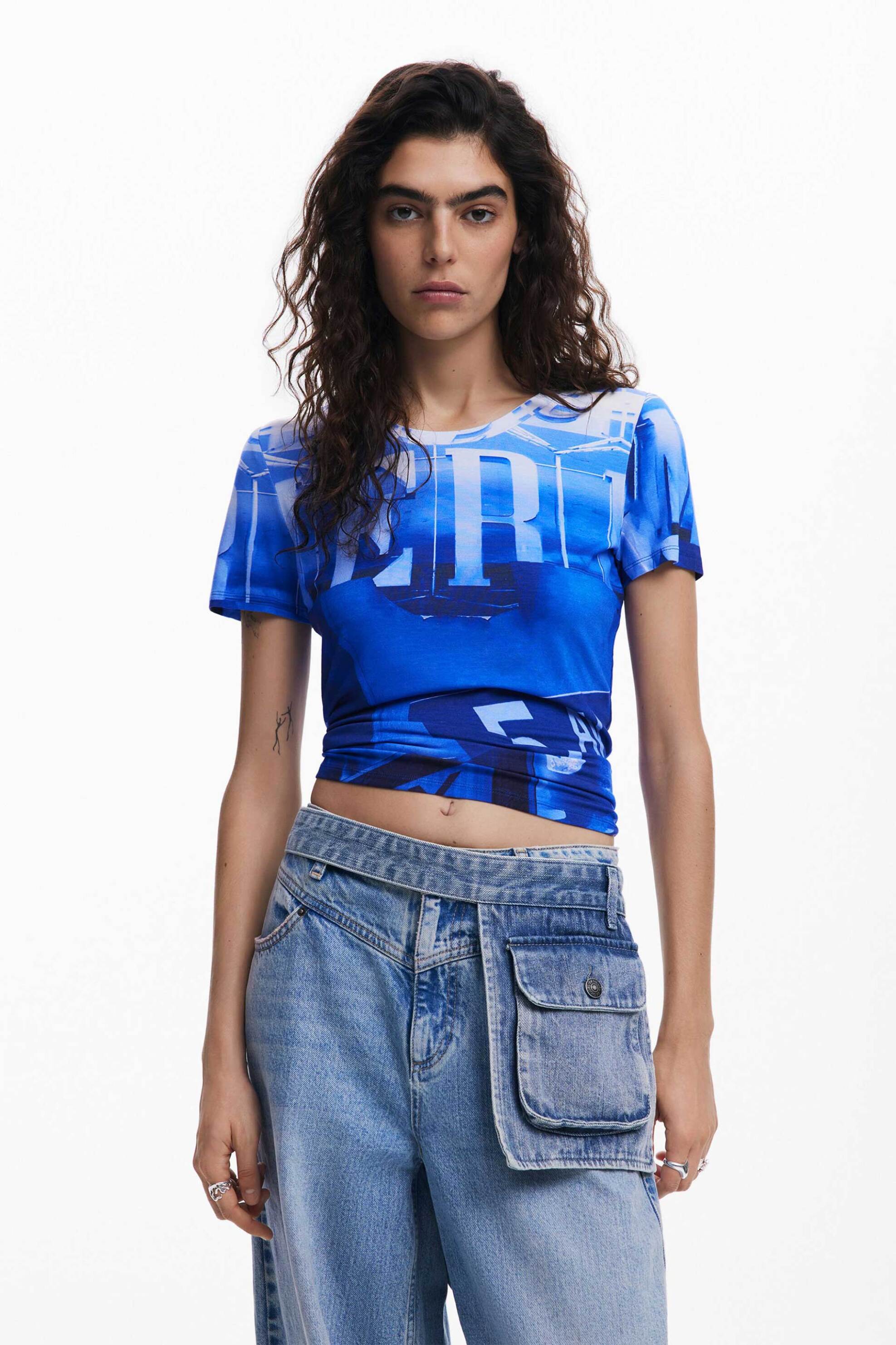 Desigual γυναικείο T-shirt με all-over print "Potomac" - 25SWTKA0 Μπλε