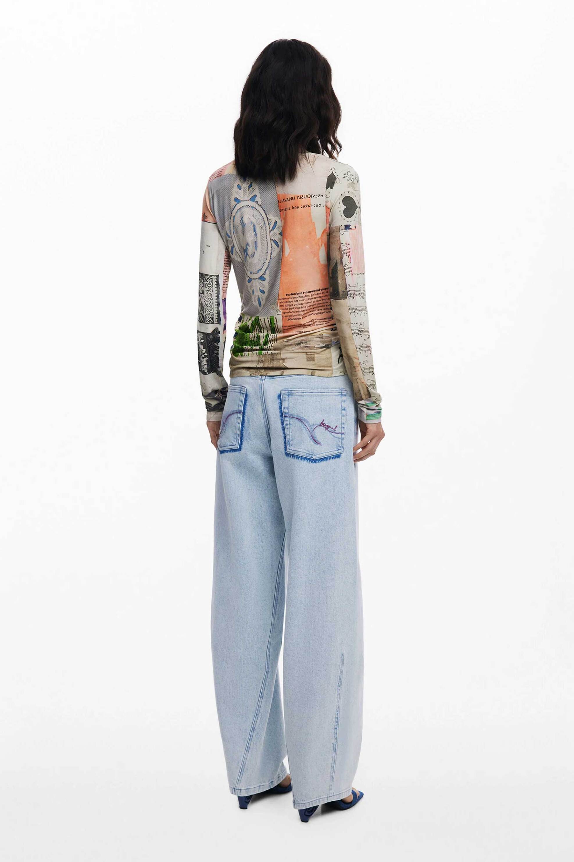 Desigual γυναικεία μπλούζα με collage print "Limbani" - 25WWTK33 Πολύχρωμο φωτογραφία