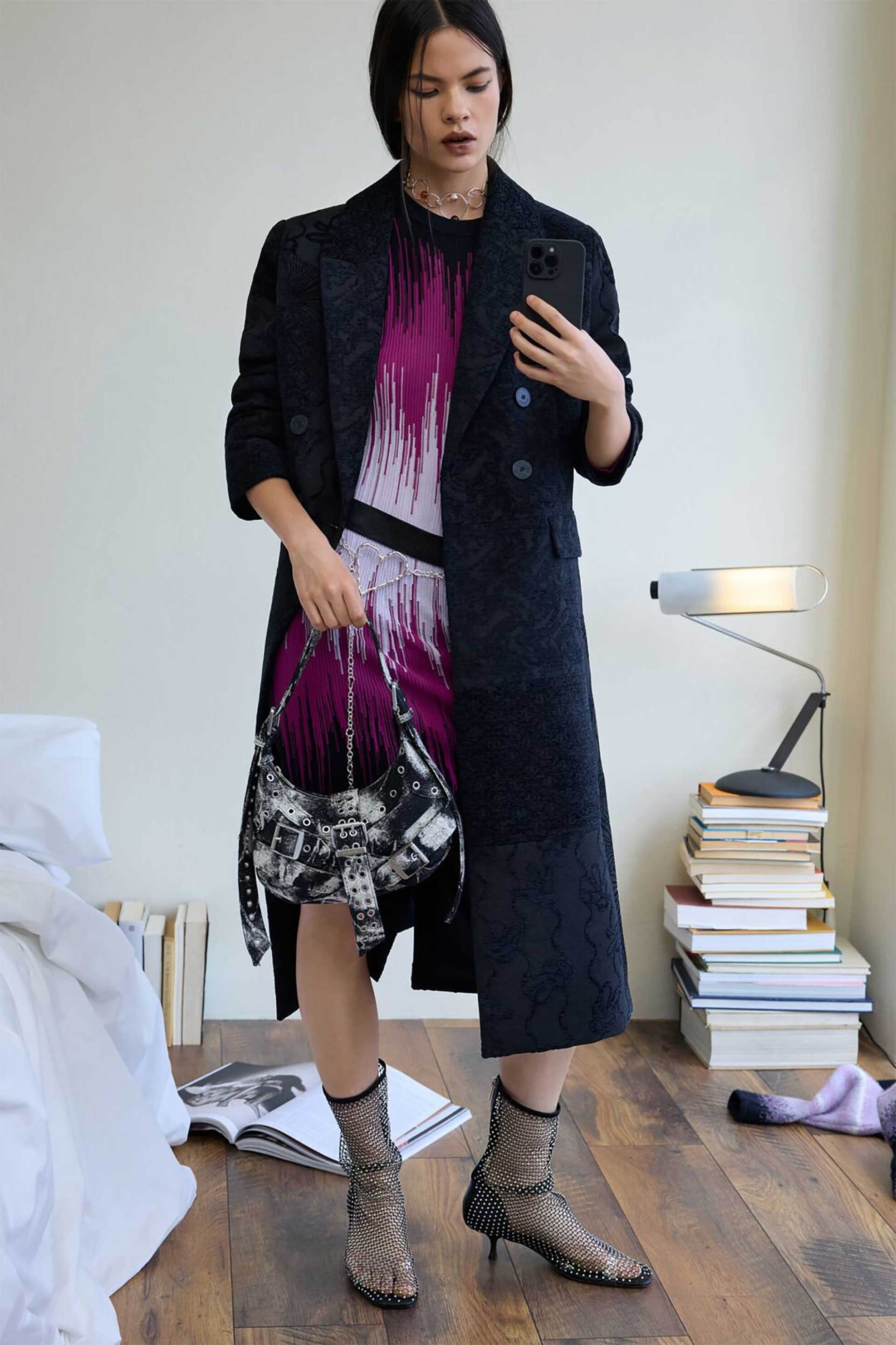 Desigual γυναικείο παλτό με ανάγλυφο σχέδιο Regular Fit "Patch" - 25WWEW16 Μαύρο