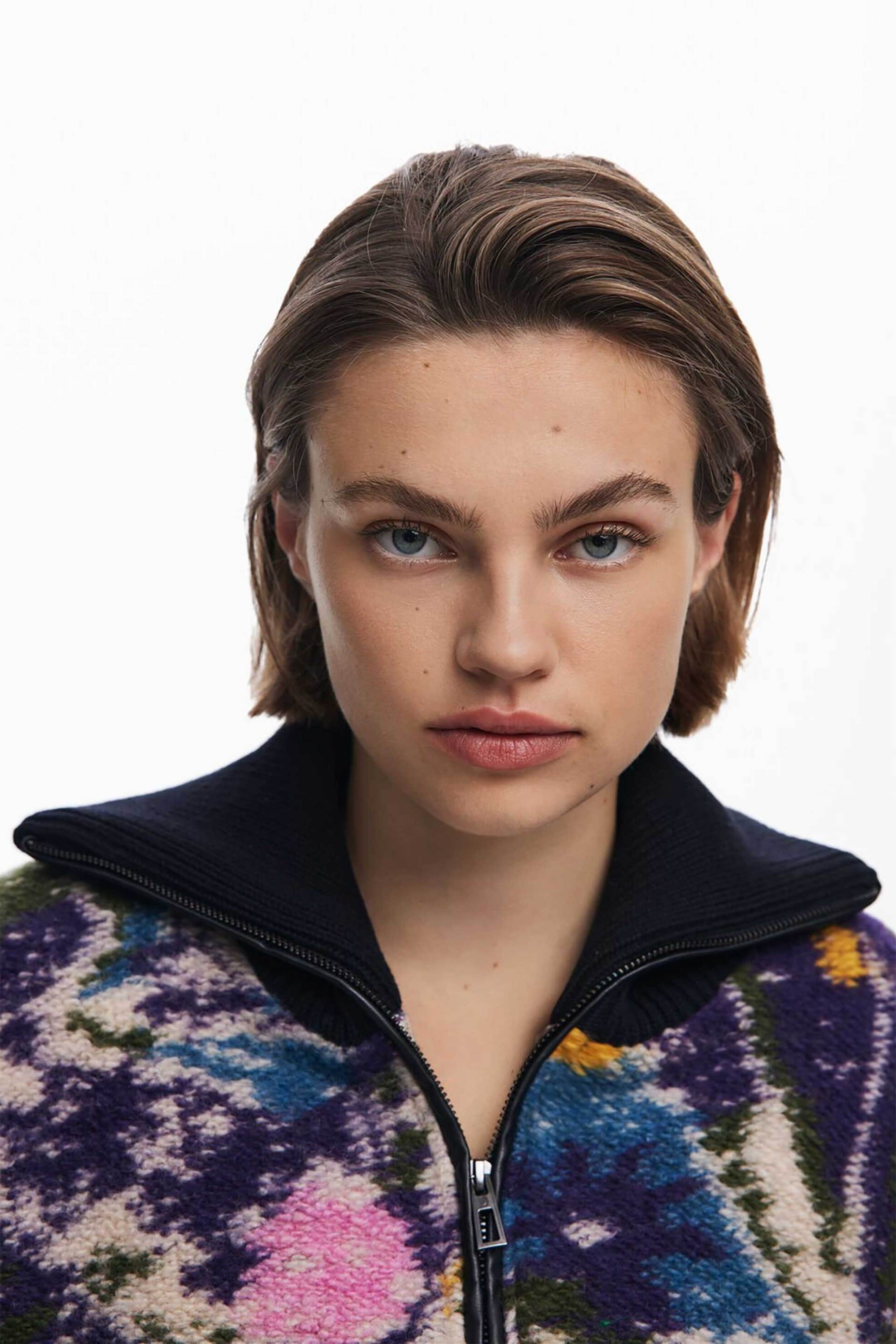 Desigual γυναικείο μπουφάν bomber με all-over print Regular Fit "Alfa" - 25WWEW66 Πολύχρωμο φωτογραφία