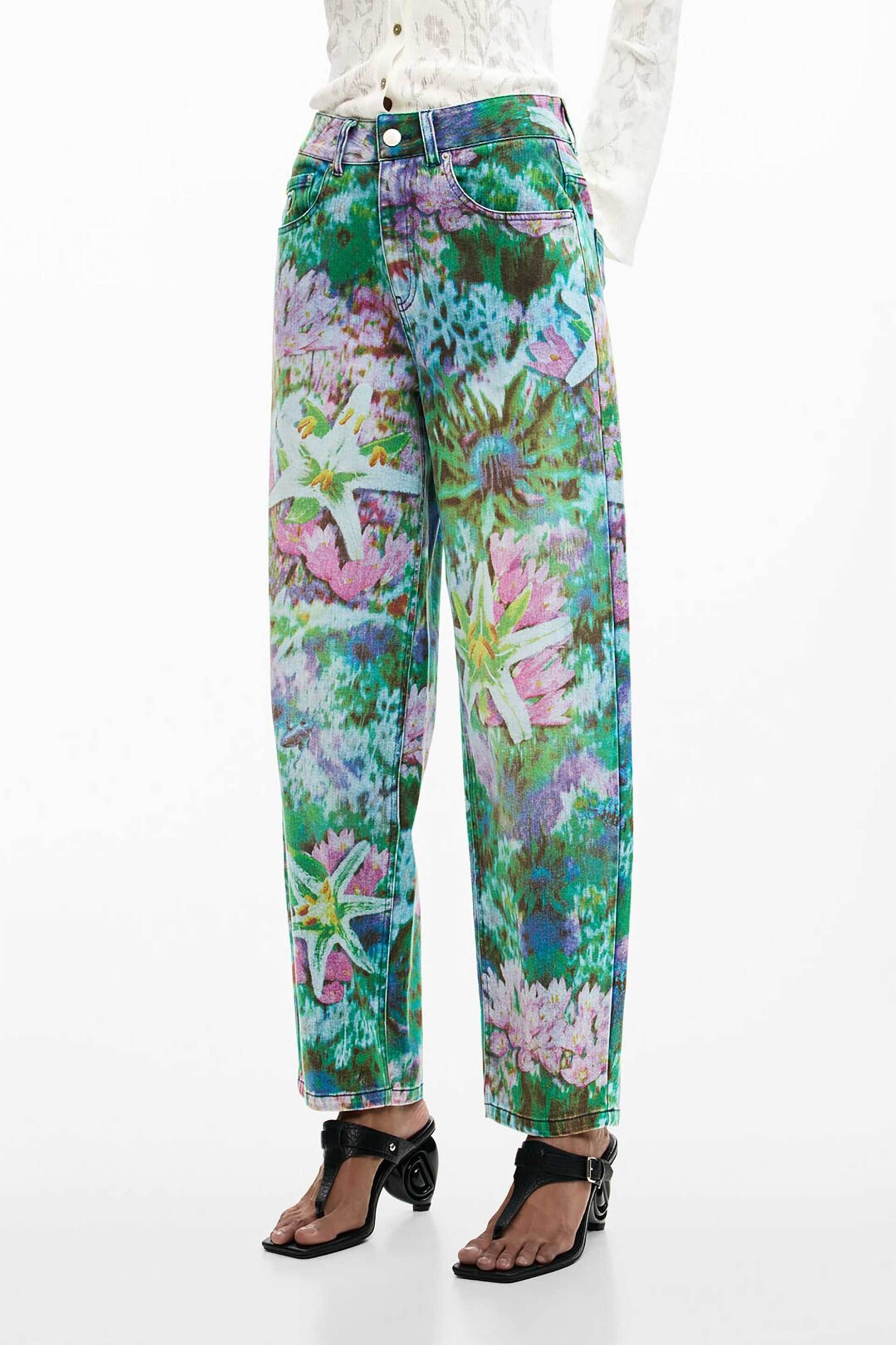 Desigual γυναικείo τζιν παντελόνι με floral κεντήματα 