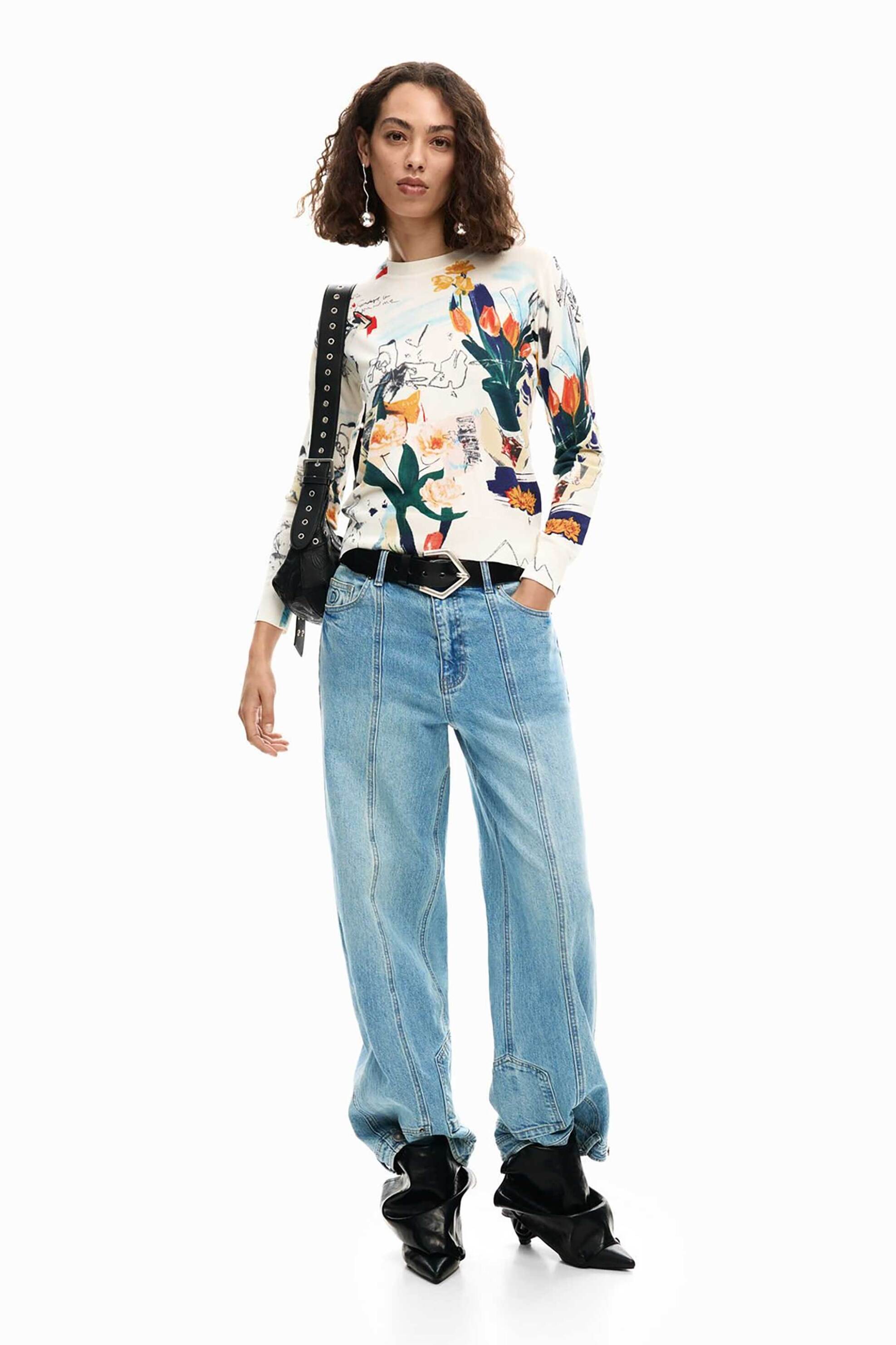 DESIGUAL Desigual γυναικείo λεπτό πουλόβερ με floral print Regular Fit "Nantes" by Christian Lacroix - 26SWJF35 Λευκό - 2