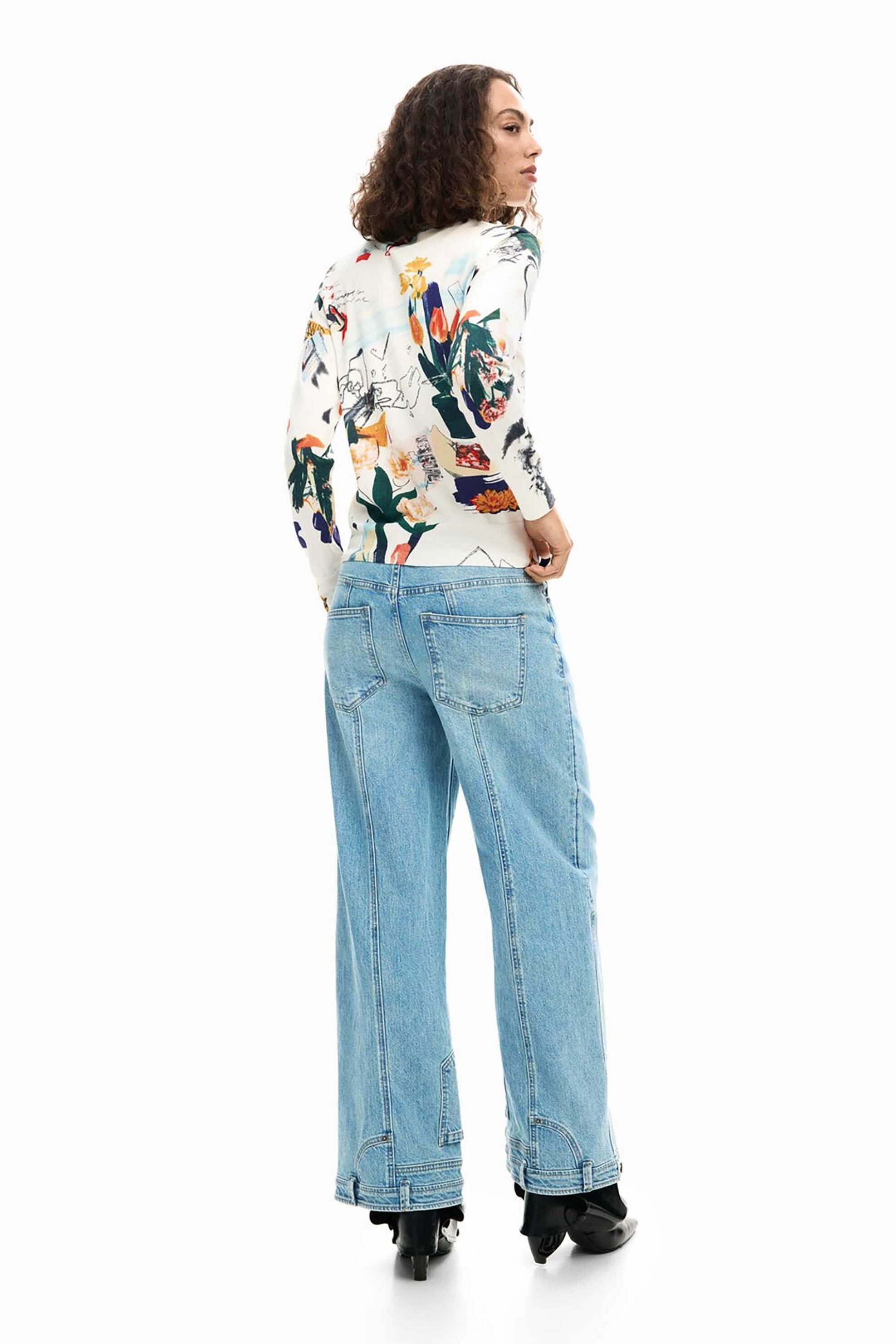 DESIGUAL Desigual γυναικείo λεπτό πουλόβερ με floral print Regular Fit "Nantes" by Christian Lacroix - 26SWJF35 Λευκό - 3
