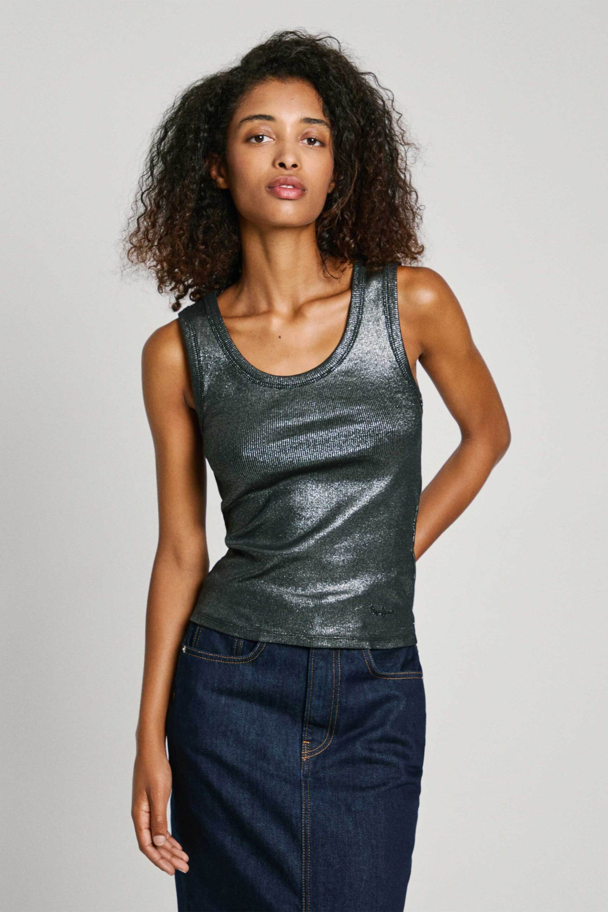 Pepe Jeans γυναικείo τοπ αμάνικο μεταλλιζέ - PL505993 Μαύρο