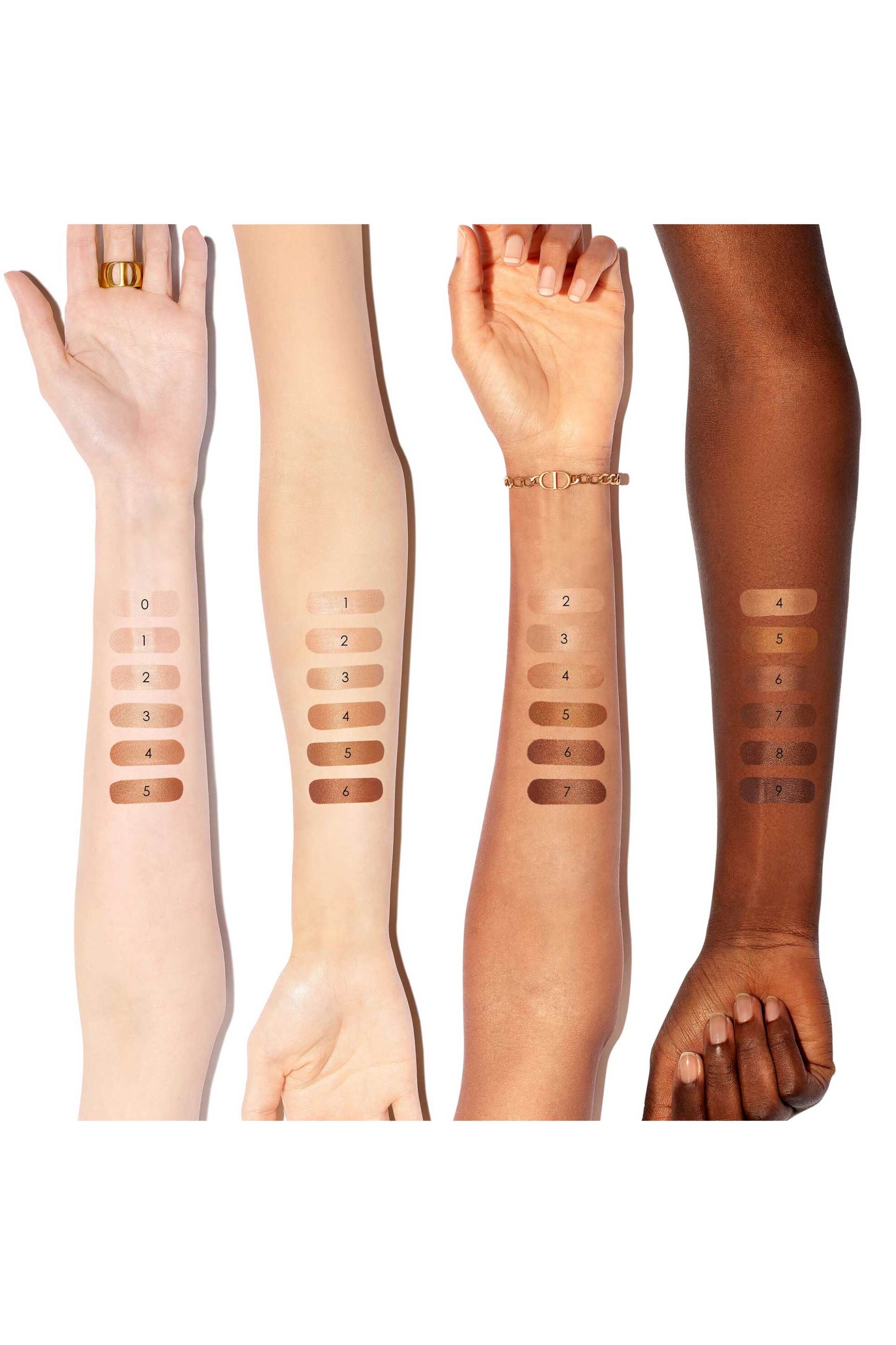 Dior Forever Glow Star Filter Complexion Sublimating Fluid - Multi-Use Highlighter 30 ML C045000100 9 Neutral