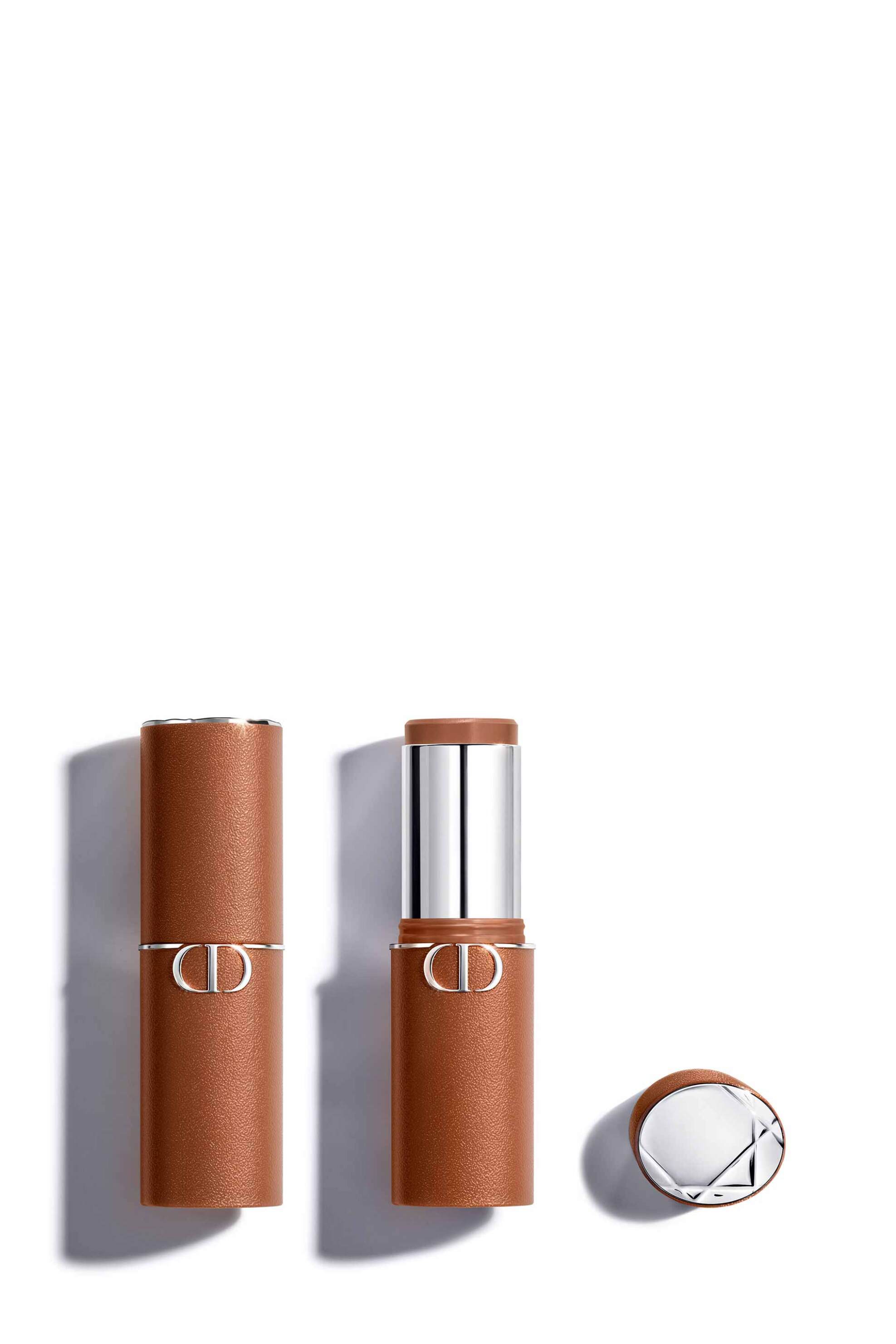Dior Forever Skin Bronze Ultra-Melting Bronzing Balm Stick 8 gr - E000001347 03 Light Medium