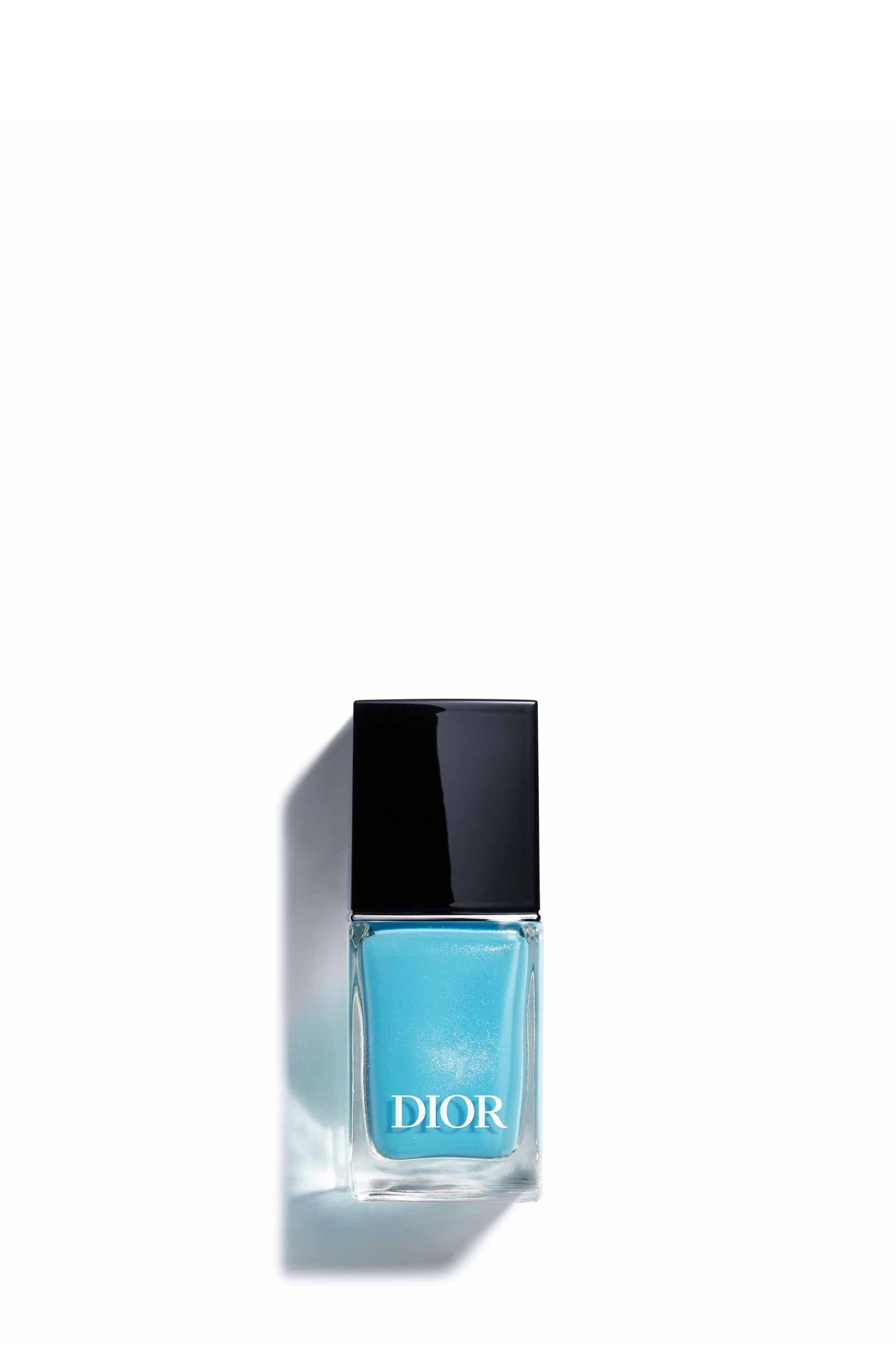 Dior Vernis Nail Polish with Gel Effect and Couture Color - Limited Edition 10 ml - E000001663 582 Azur