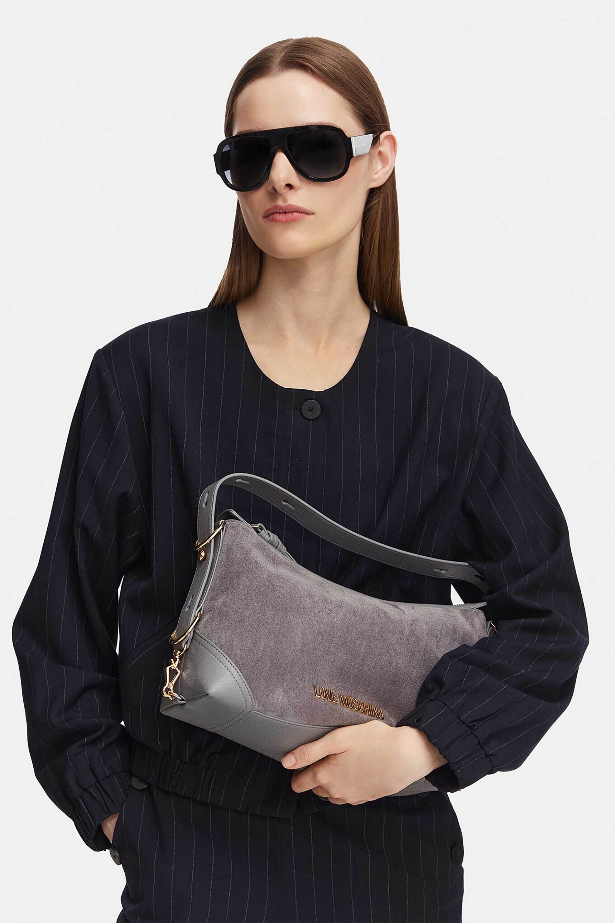 LOVE MOSCHINO Love Moschino γυναικεία τσάντα ώμου με μεταλλικό λογότυπο - JC4091PP1PLD1 Γκρι - 4