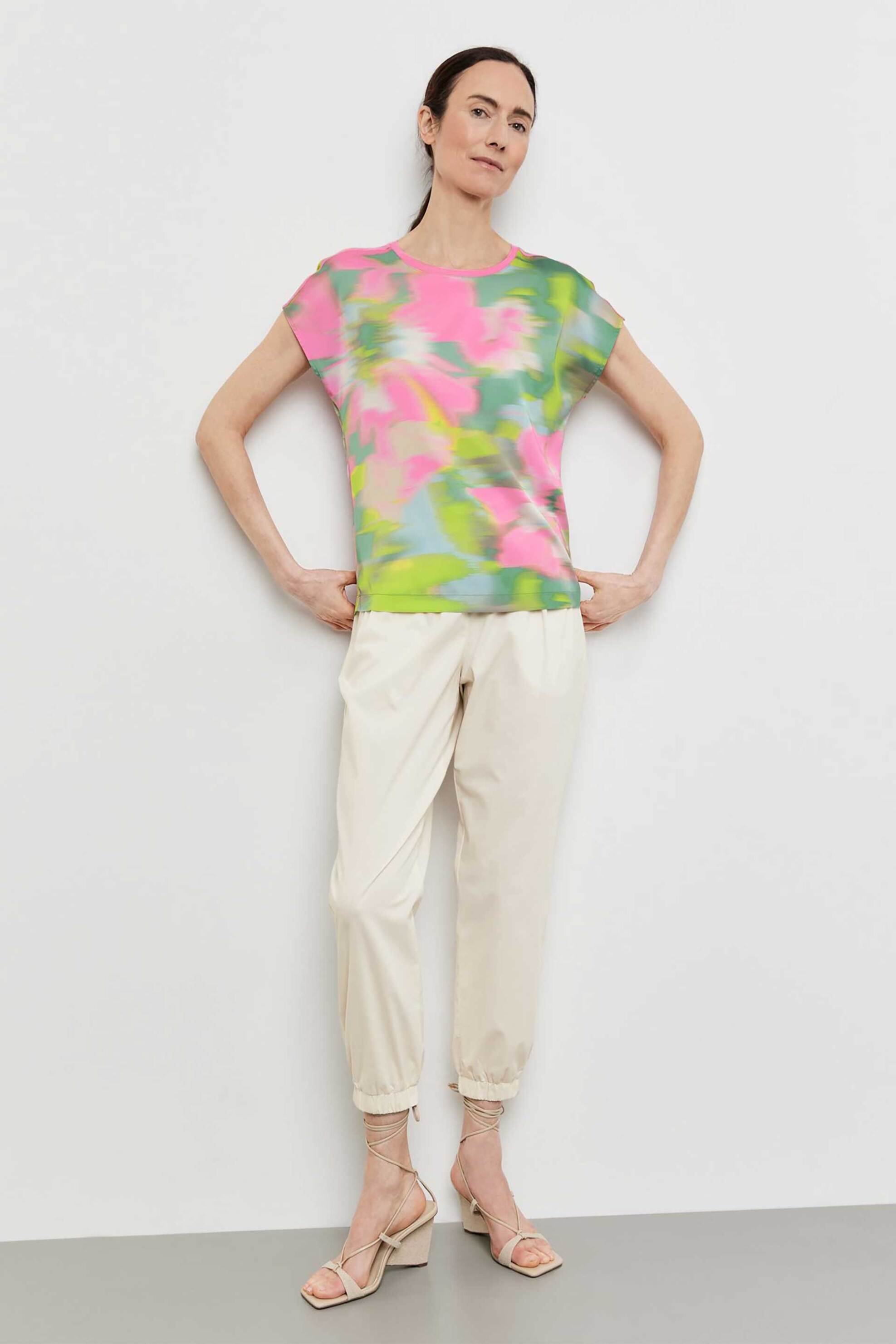 Γυναικεία Ρούχα & Αξεσουάρ > Γυναικεία Ρούχα > Γυναικεία Τοπ > Γυναικεία T-Shirts Gerry Weber γυναικείο T-shirt με colourful print Comfortable Fit - 270037-44002 Πολύχρωμο