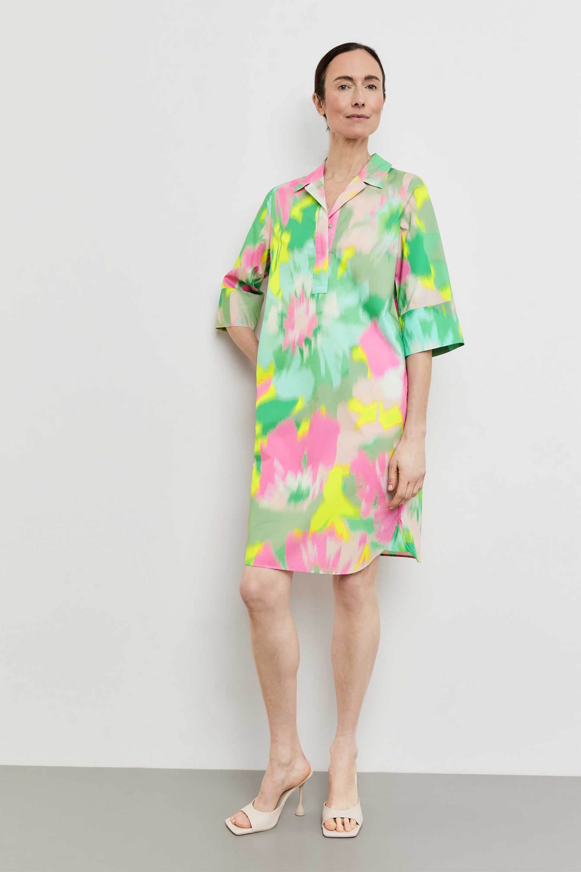 Gerry Weber γυναικείο mini φόρεμα με colourful print και μανίκι 3/4 Straight Cut | 38