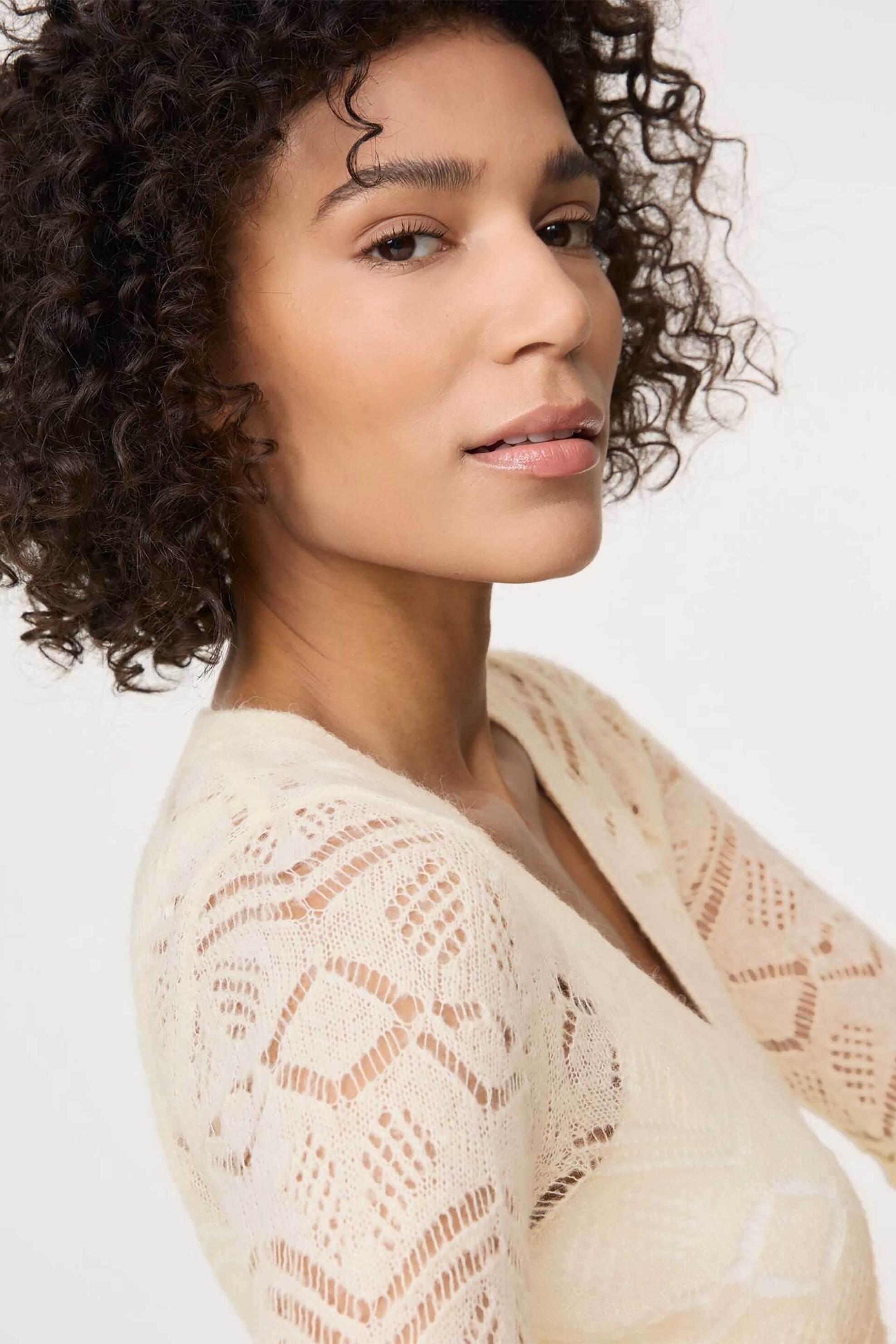 Gerry Weber γυναικεία πλεκτή μπλούζα με διάτρητο σχέδιο - 370505-44708 Εκρού φωτογραφία