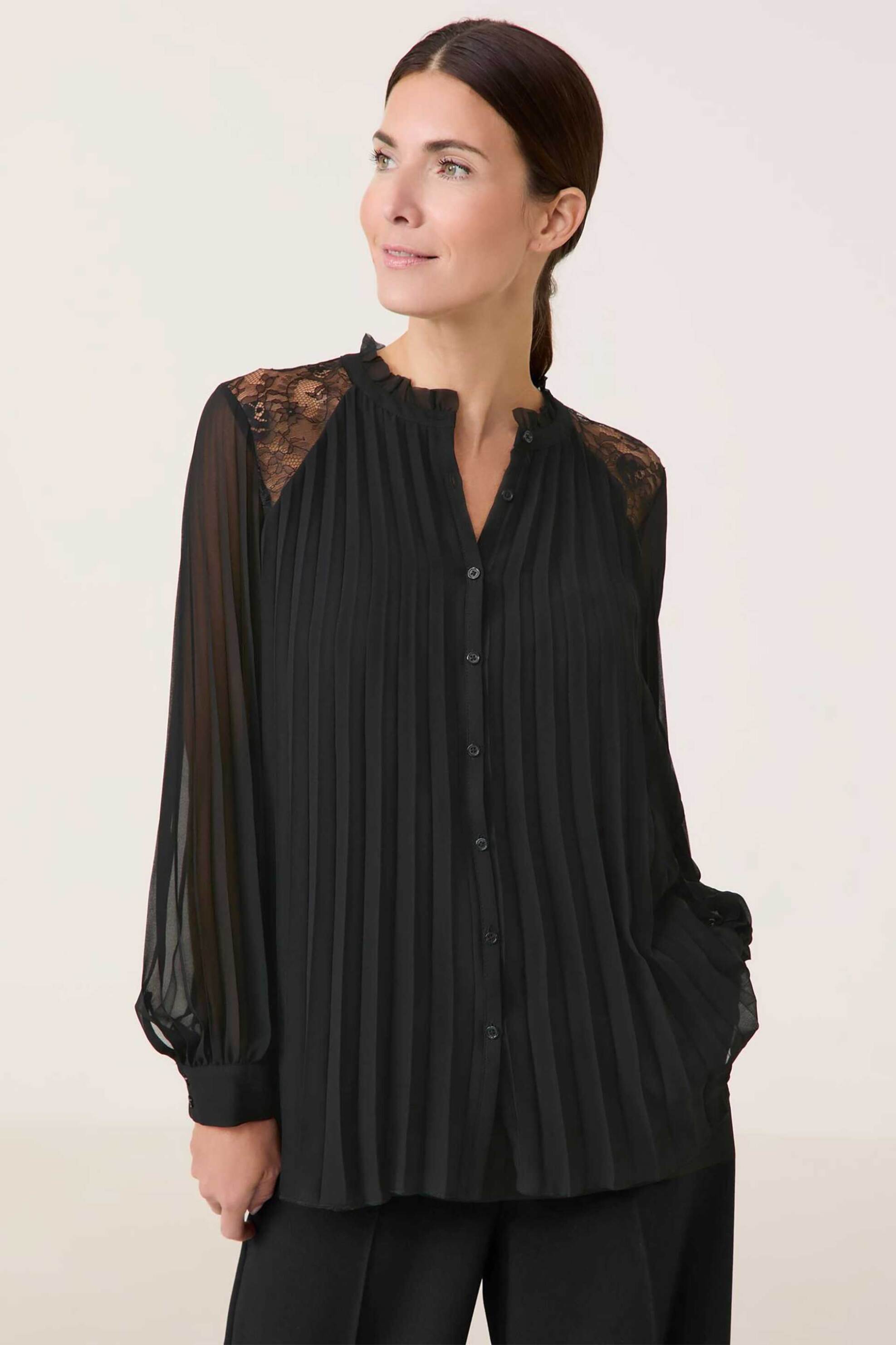 GERRY WEBER Gerry Weber γυναικεία μπλούζα πλισέ με δαντέλα - 460034-31403 Μαύρο