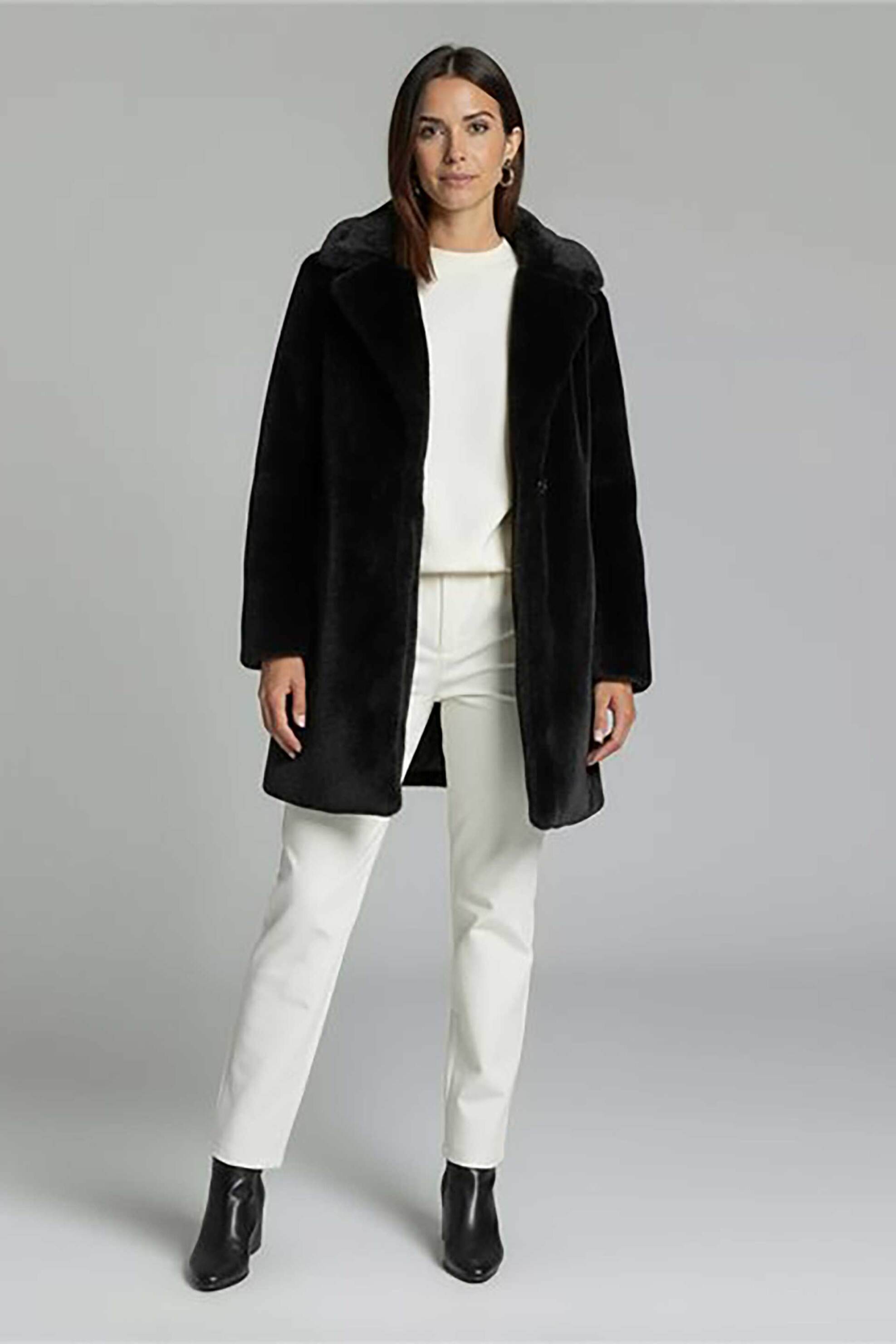 Gerry Weber γυναικεία faux γούνα μονόχρωμη Relaxed Fit - 250068-61030 Μαύρο φωτογραφία