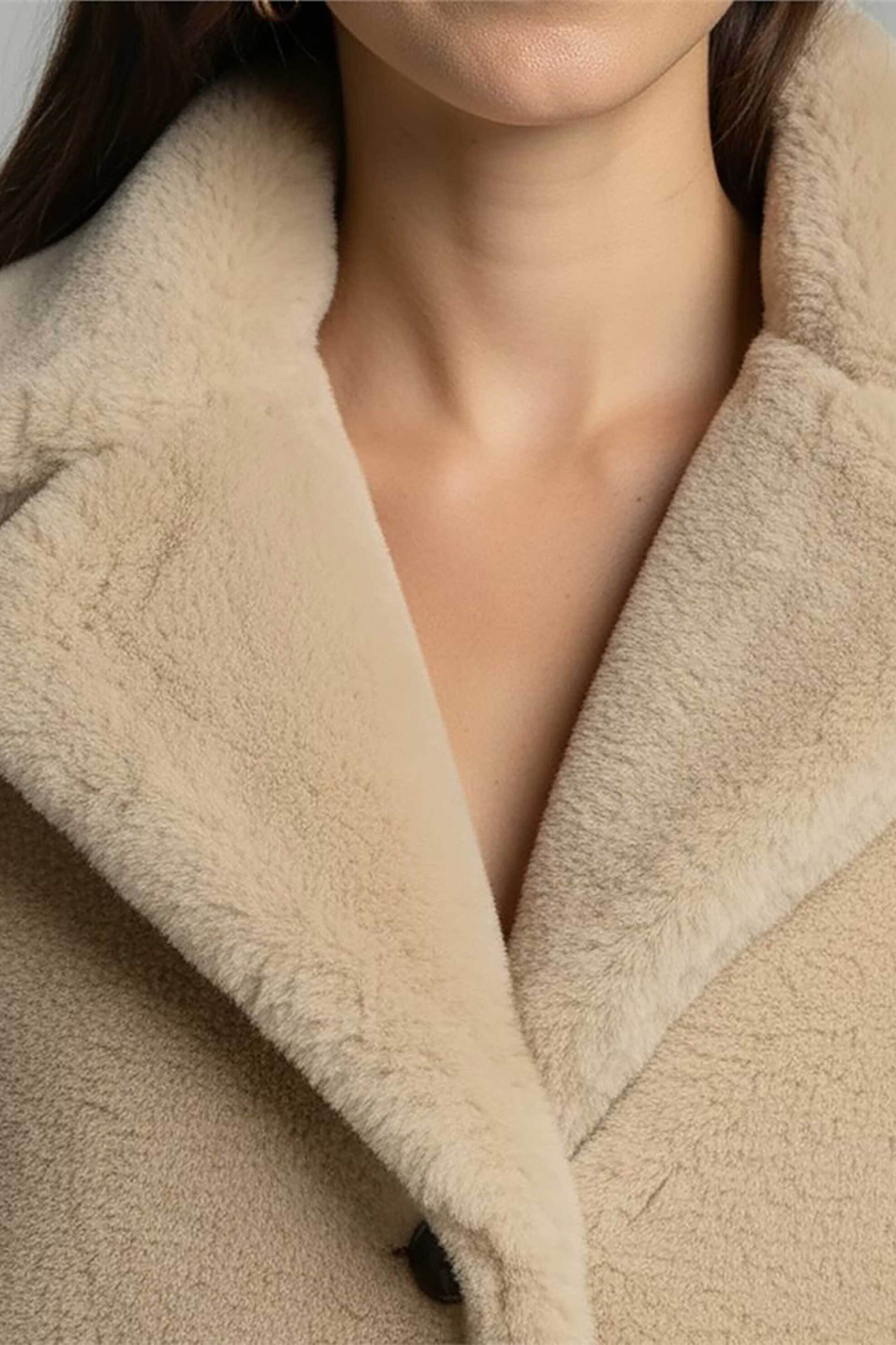 Gerry Weber γυναικεία faux γούνα μονόχρωμη Relaxed Fit - 250068-61030 Μπεζ φωτογραφία