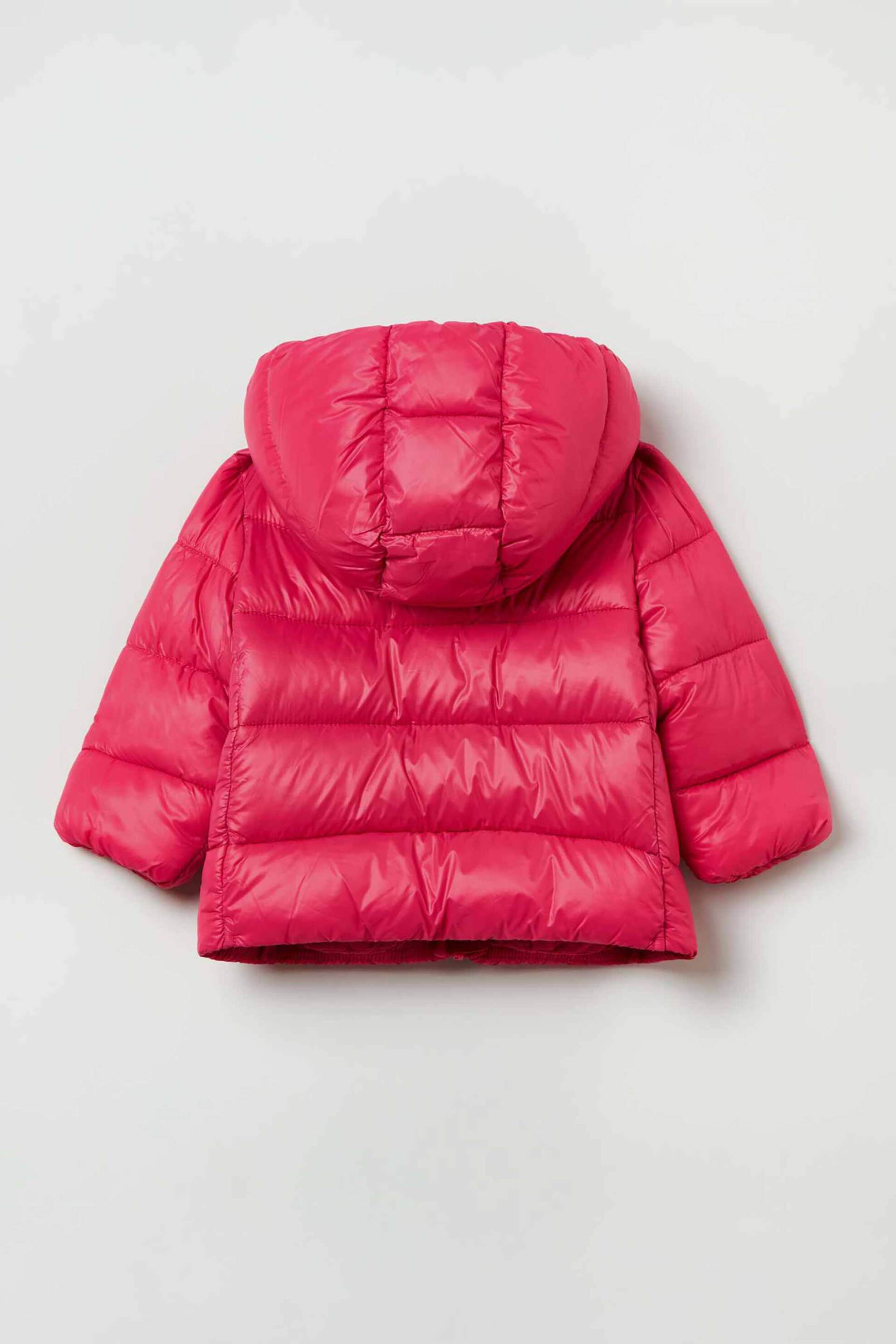 OVS παιδικό μπουφάν μονόχρωμο με καπιτονέ σχέδιο και κουκούλα - 001825547 Φούξια φωτογραφία
