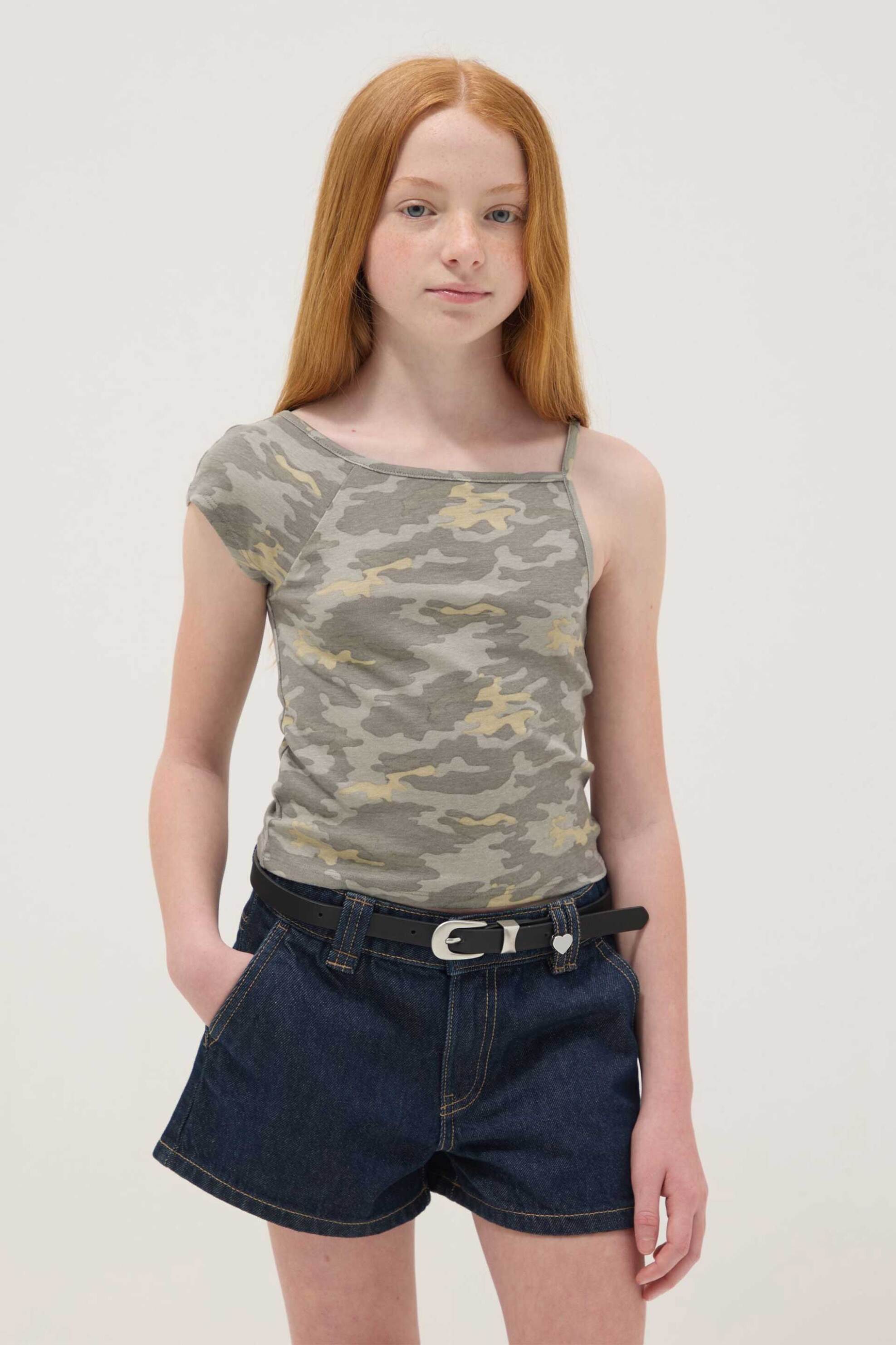 OVS παιδικό τοπ αμάνικο με camouflage print - 002681721 Πολύχρωμο