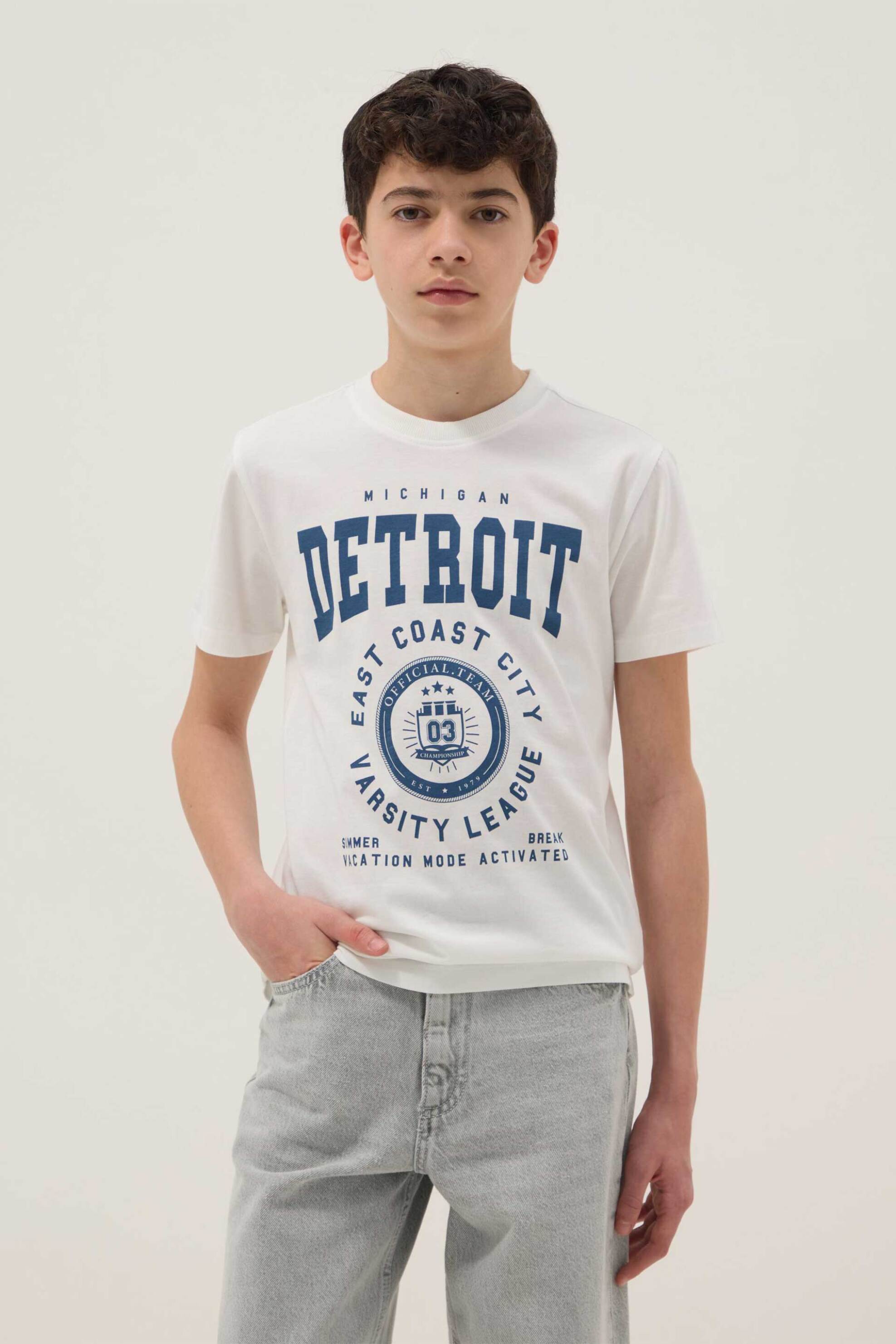 OVS παιδικό T-shirt με lettering print Regular Fit - 002613421 Λευκό