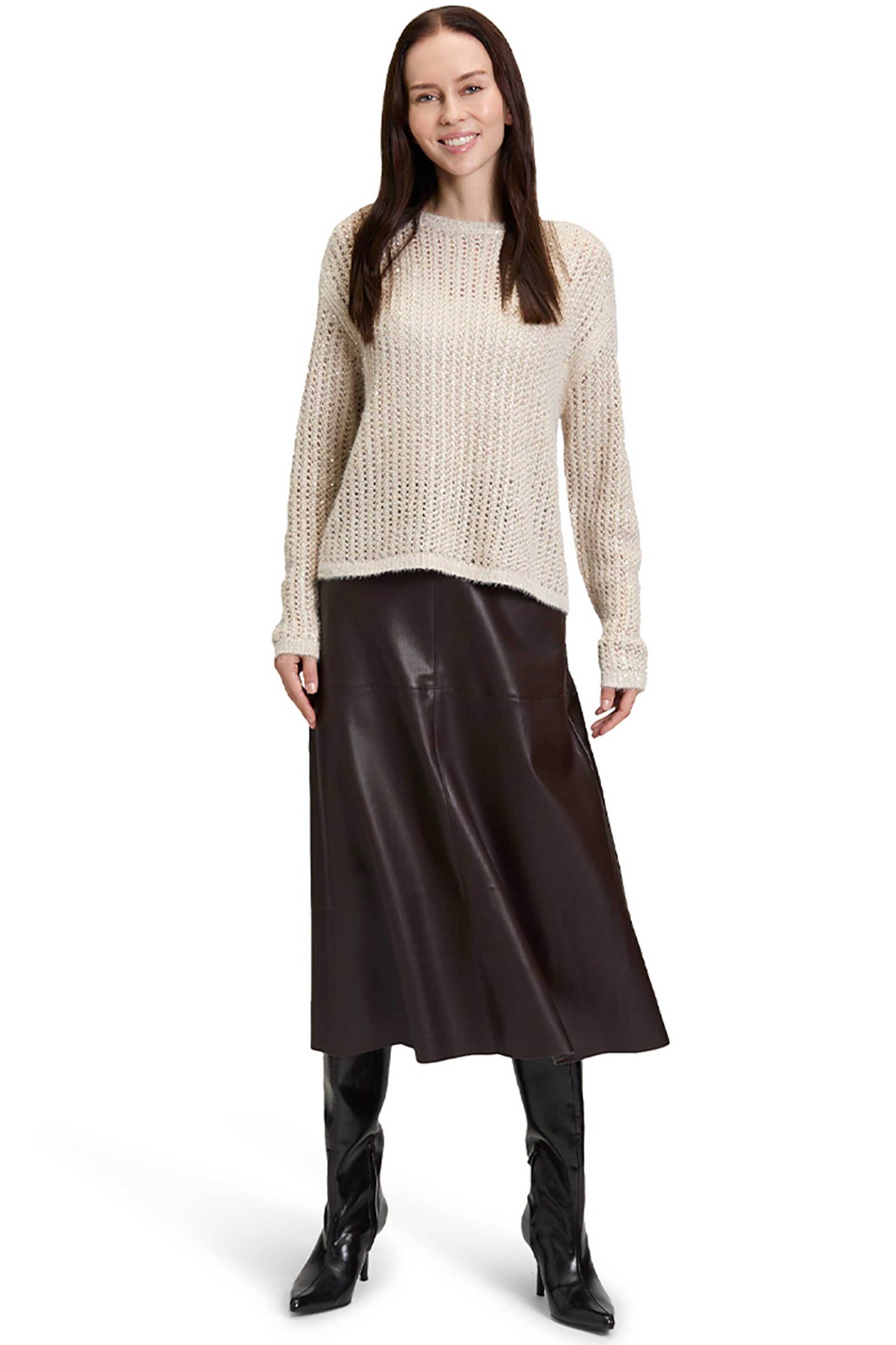 Betty Barclay γυναικείο μονόχρωμο πουλόβερ με διακοσμητικές πούλιες - 5302/1561 Μπεζ φωτογραφία