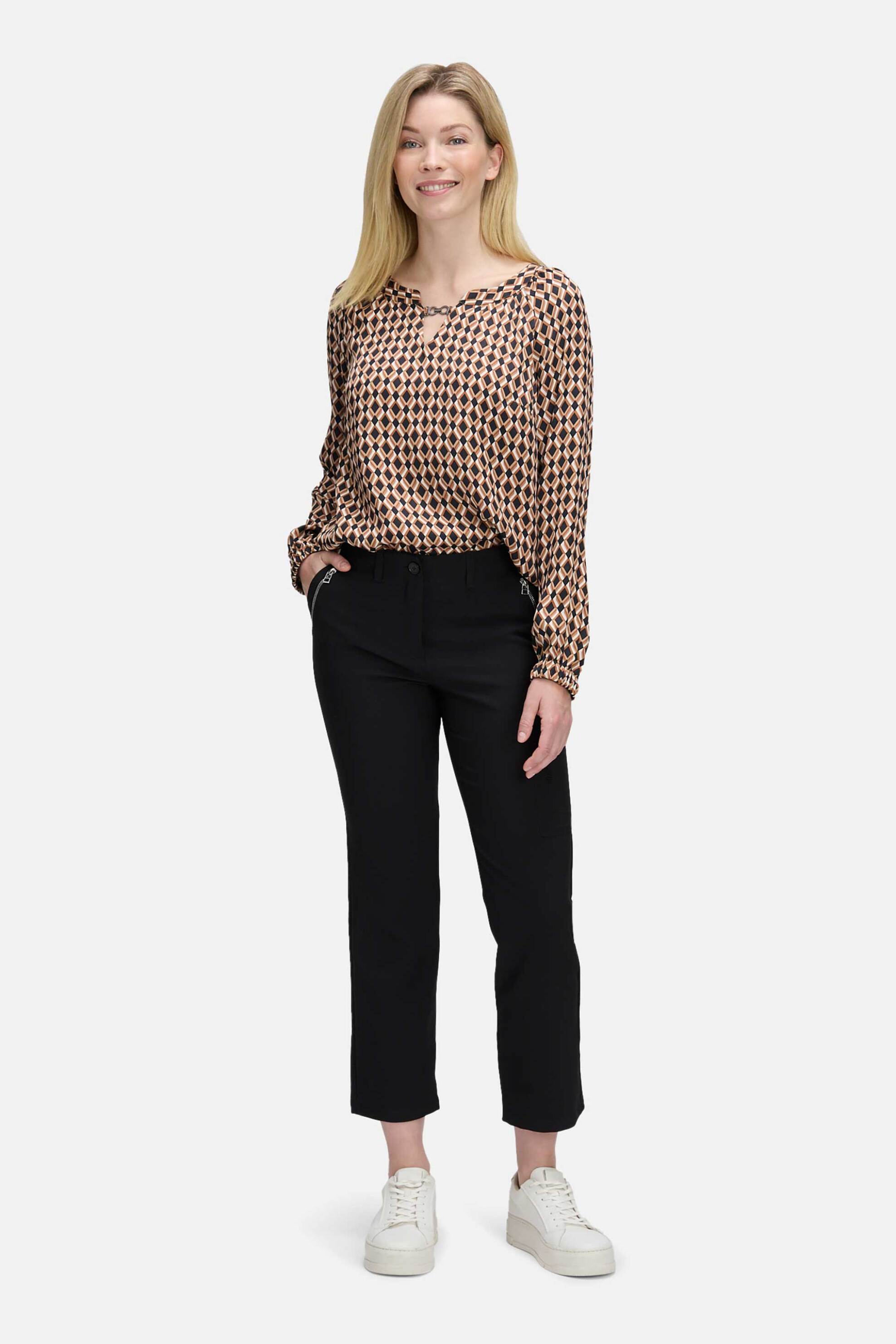 Betty Barclay γυναικείο παντελόνι cropped μονόχρωμο Slim Fit - 6096/2924 Μαύρο