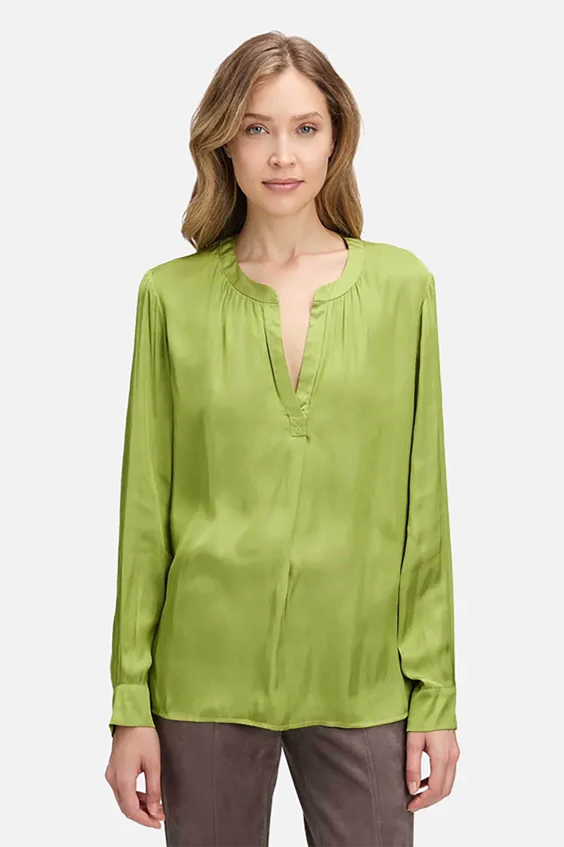 Betty Barclay γυναικεία μονόχρωμη μπλούζα με σατέν υφή - 8942/1668 Πράσινο