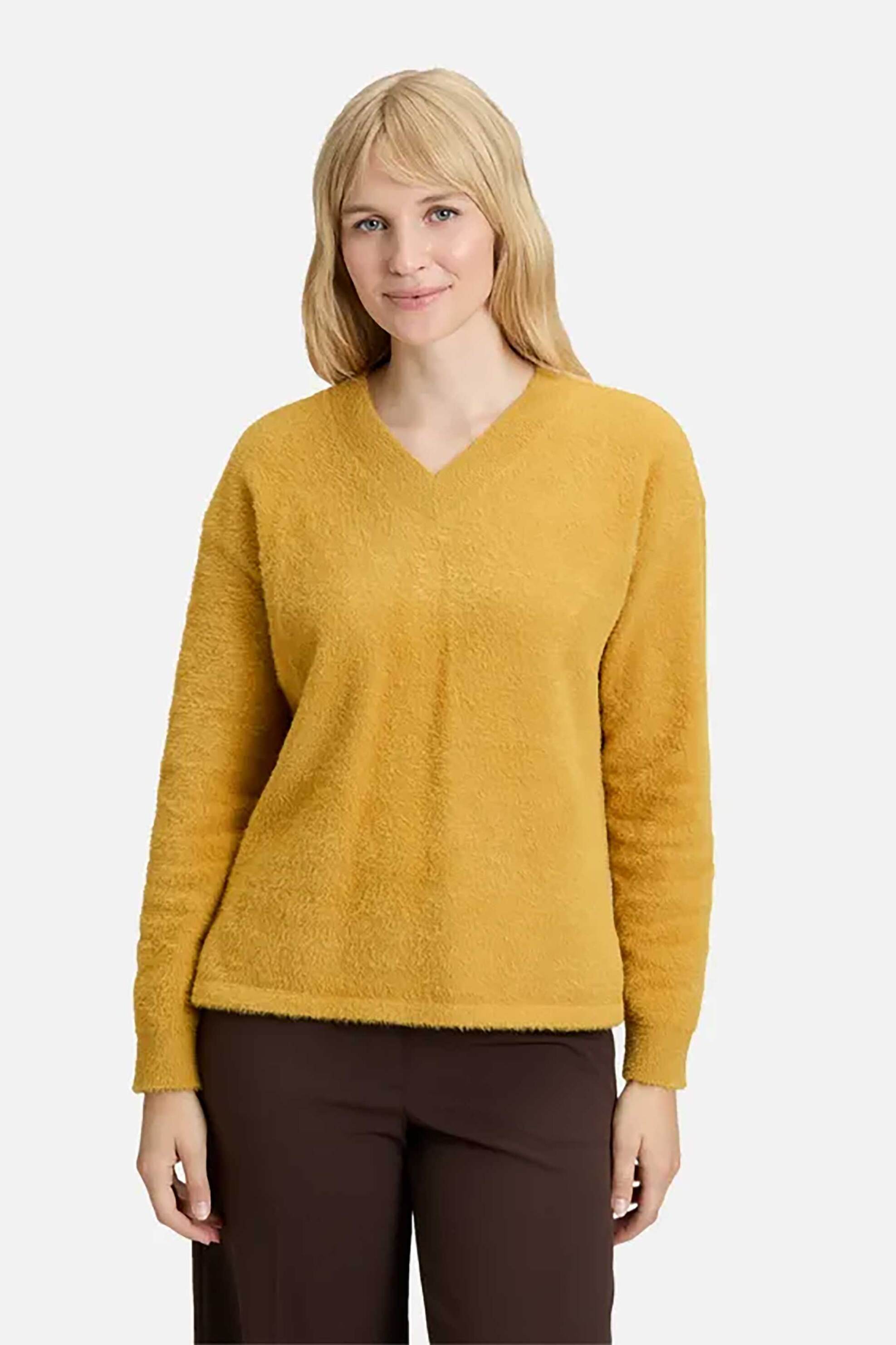 Betty Barclay γυναικείο πουλόβερ μονόχρωμο με V λαιμόκοψη