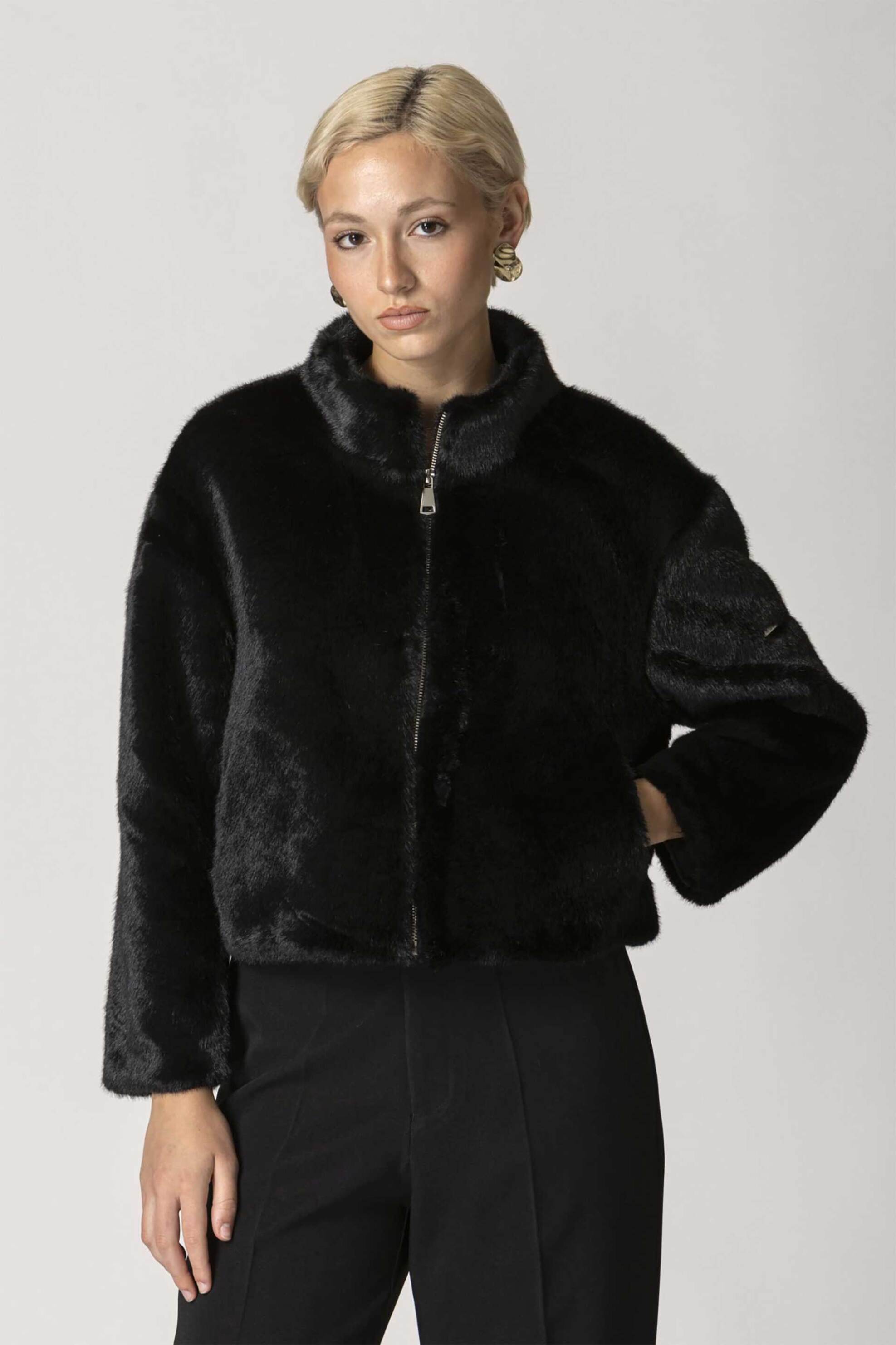 BILLY SABBADO Billy Sabbado γυναικείο κοντό jacket με faux γούνα - 4925761118 Μαύρο