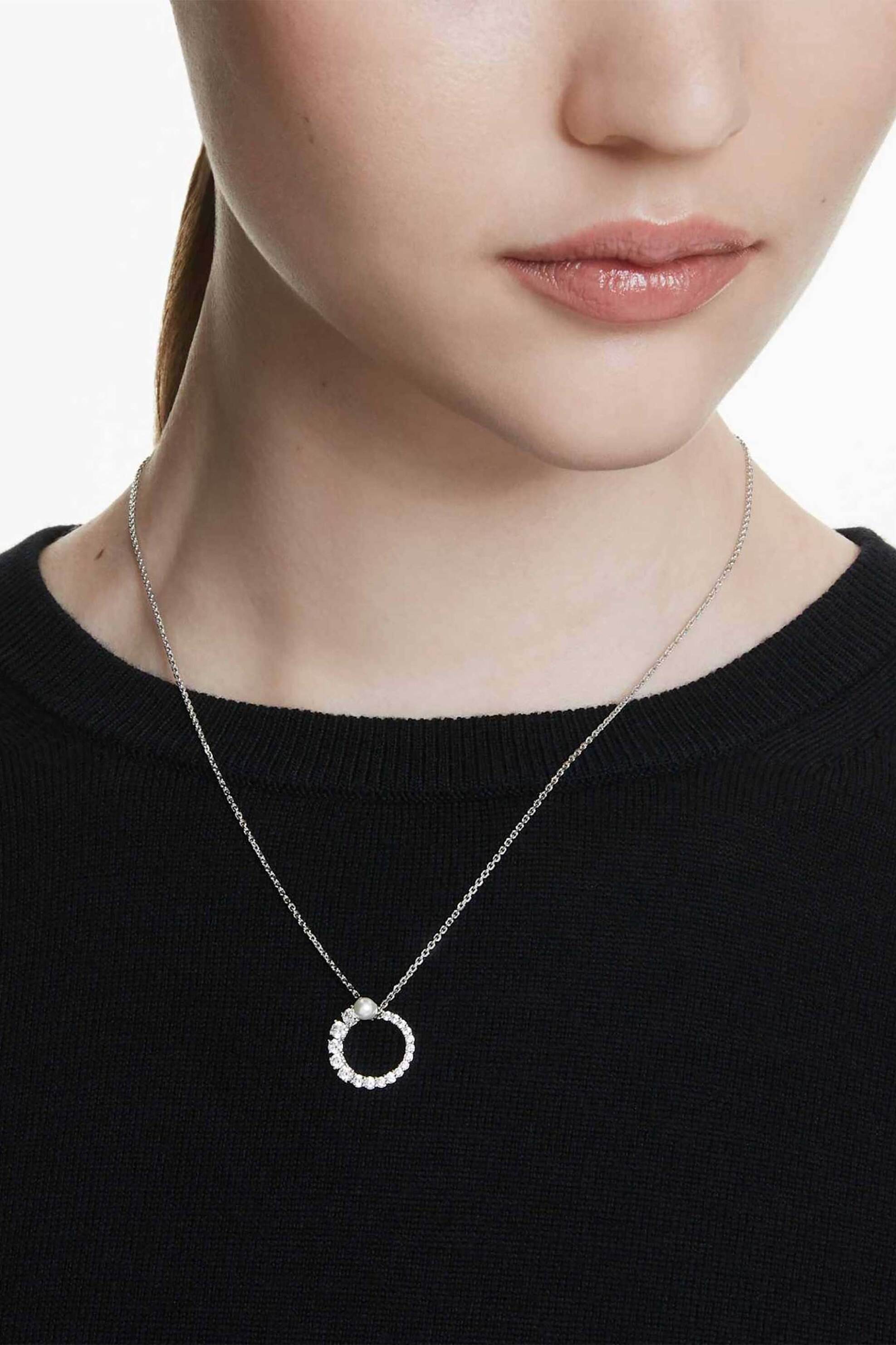 Swarovski Γυναικείο Μενταγιόν Crystal Pearl Στρογγυλή Κοπή Λευκό Επιμετάλλωση Ροδίου Matrix - 5688751