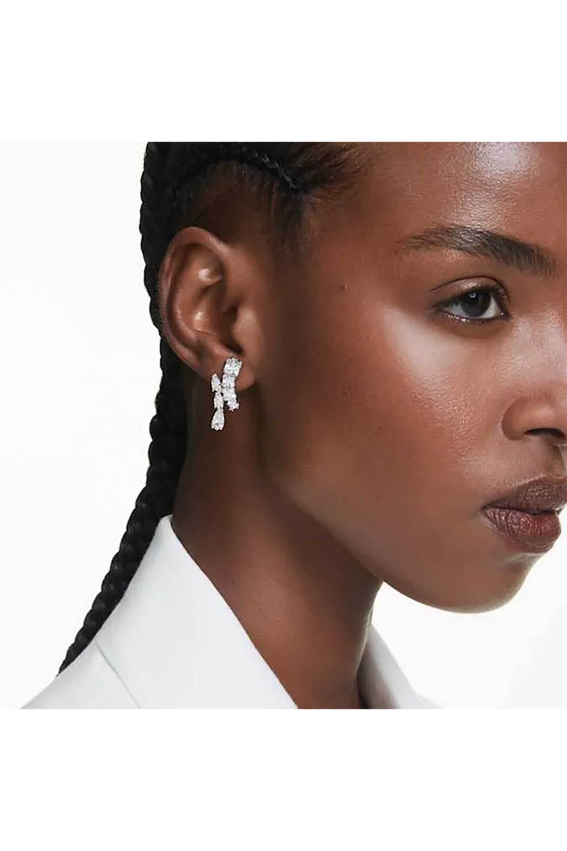 Swarovski Γυναικεία Σκουλαρίκια Σταγόνα Μείξη Κοπών Λευκά Επιμετάλλωση Ροδίου Matrix - 5700418