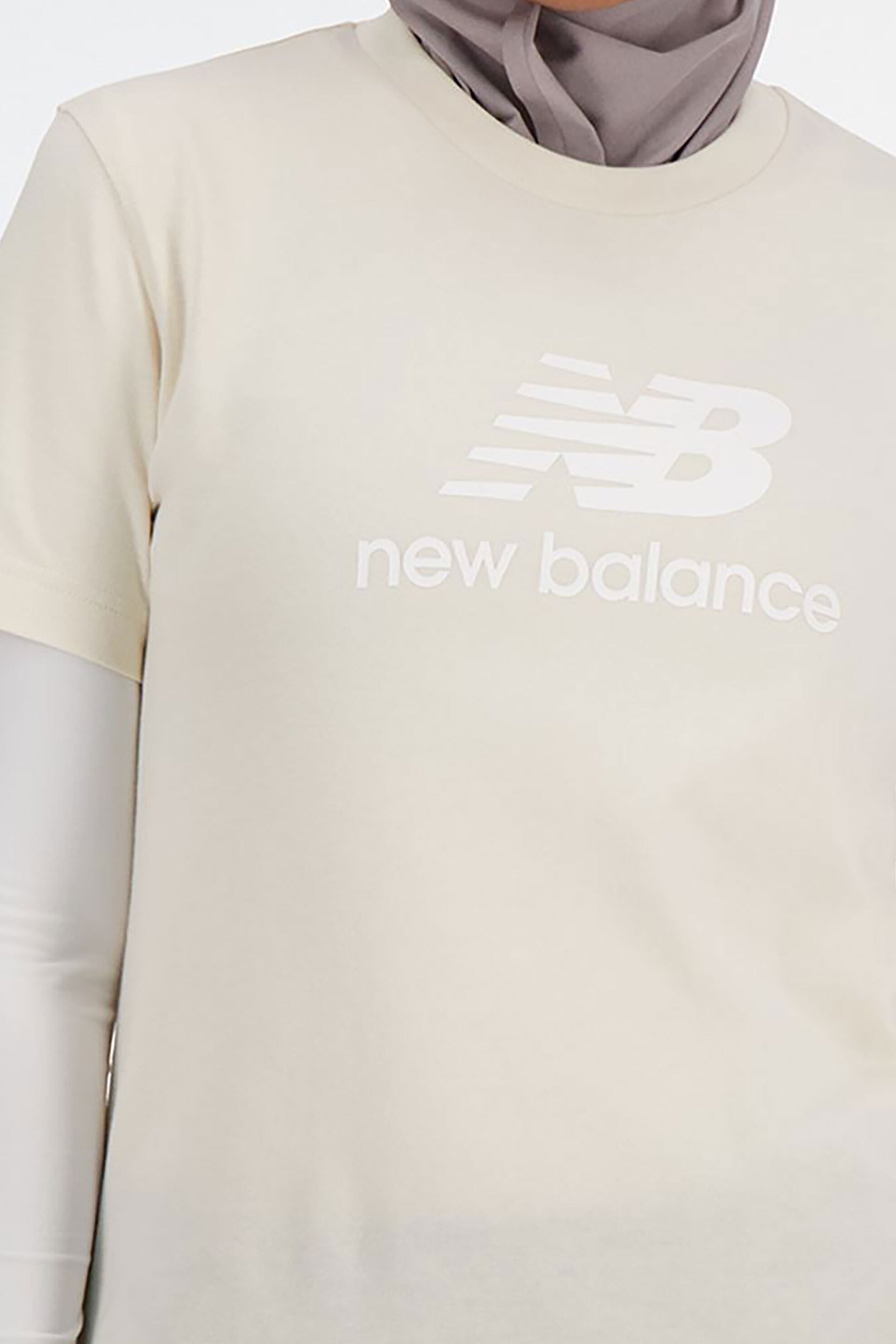 New Balance γυναικείο T-shirt "Jersey Stacked Logo" - WT41502 Κρέμ φωτογραφία
