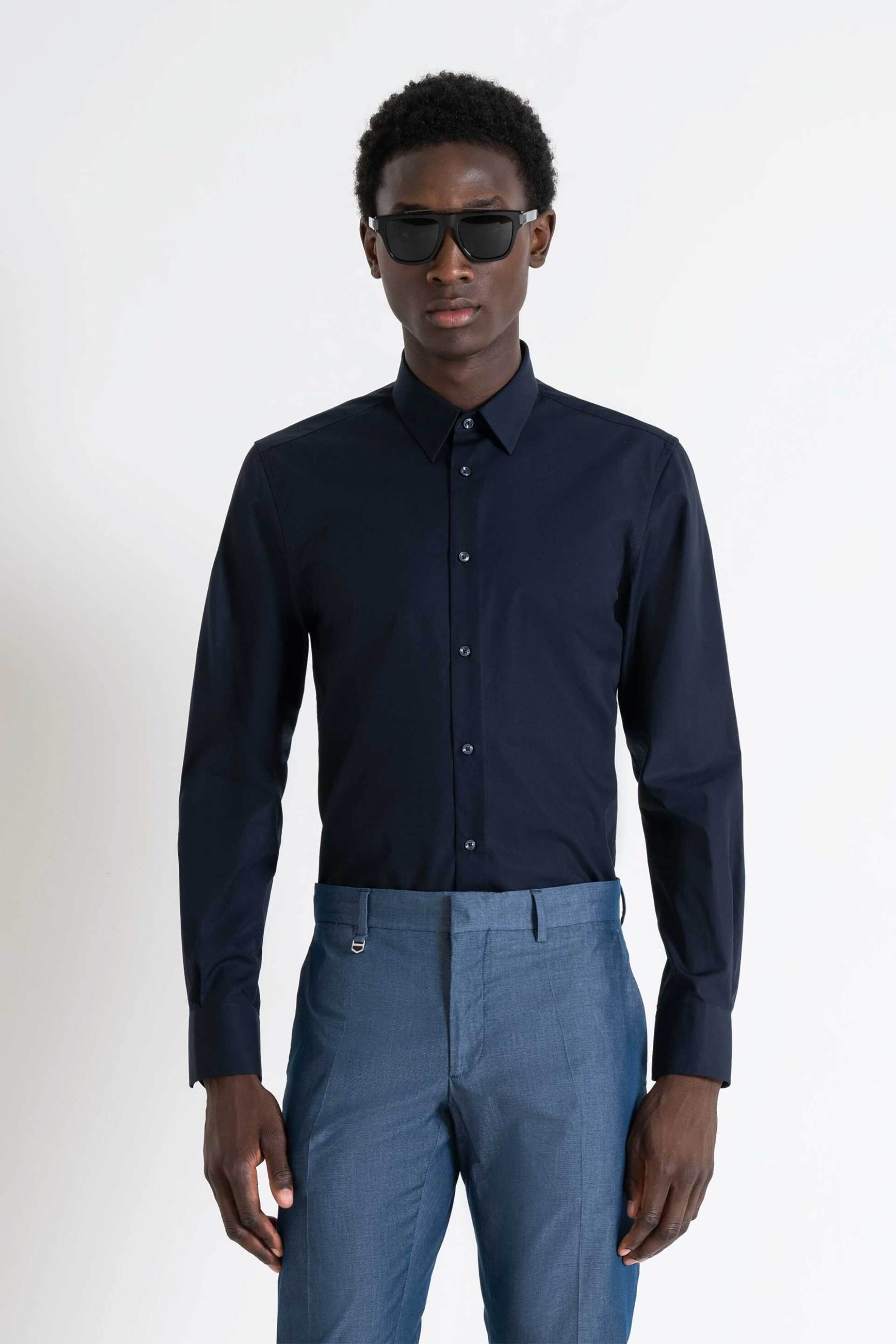 Antony Morato ανδρικό πουκάμισο μονόχρωμο Slim Fit "Νapoli" - SL00628FA400078 Μπλε Σκούρο