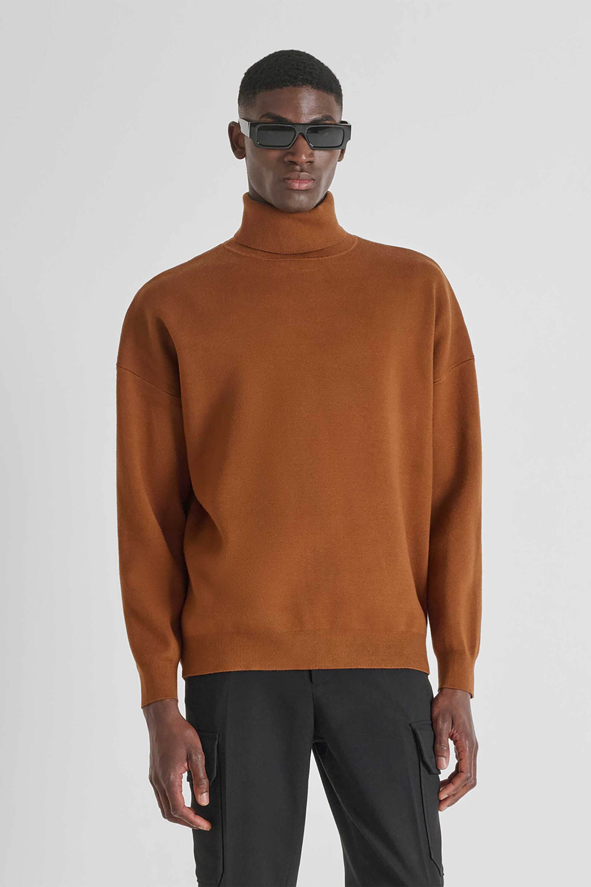 Antony Morato ανδρική πλεκτή μπλούζα με ζιβάγκο Relaxed Fit - SW01545YA500082 Ταμπά