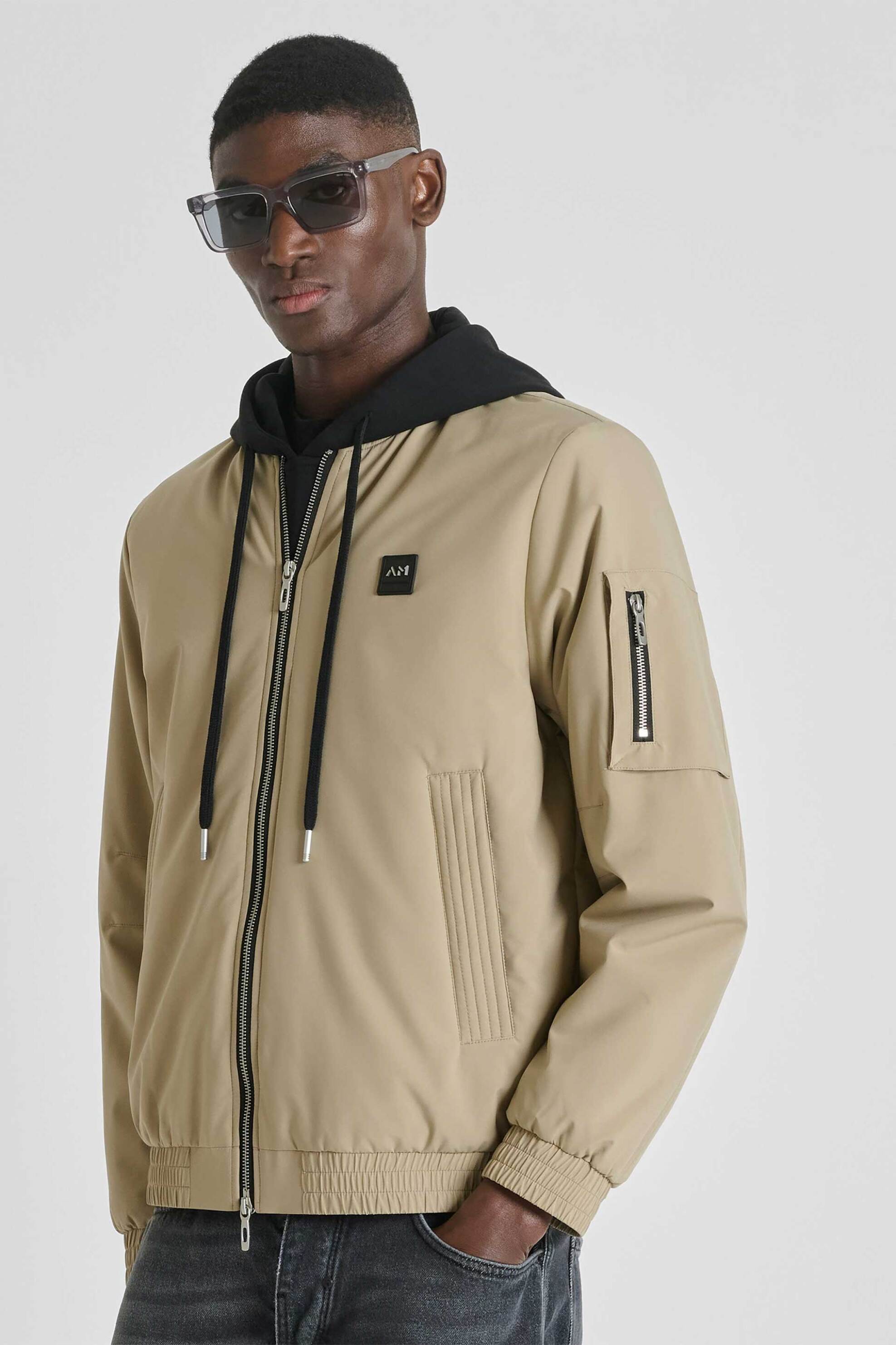 Antony Morato ανδρικό bomber jacket με logo patch Regular Fit - CO00972600309 Μπεζ φωτογραφία