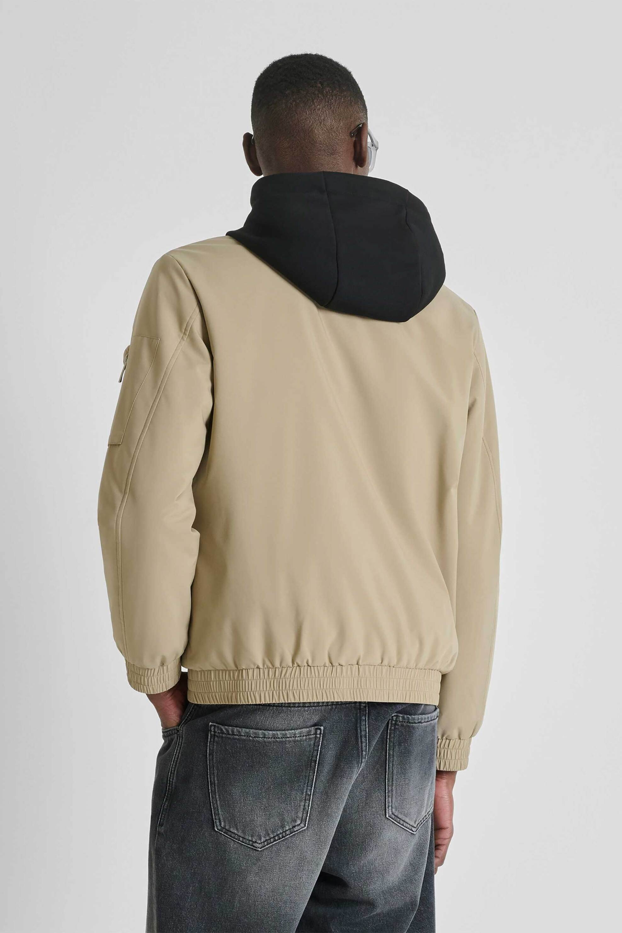 Antony Morato ανδρικό bomber jacket με logo patch Regular Fit - CO00972600309 Μπεζ φωτογραφία