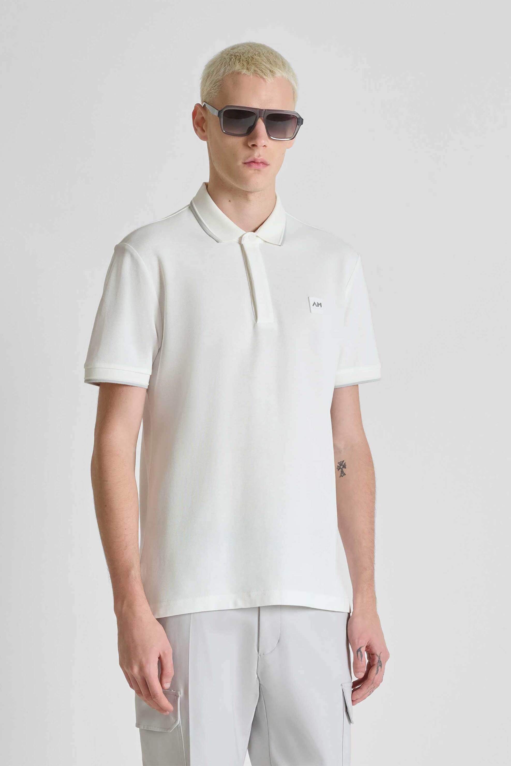 Antony Morato ανδρική μπλούζα πόλο πικέ με contrast trims και logo patch Regular Fit - KS02640FA100270 Υπόλευκο