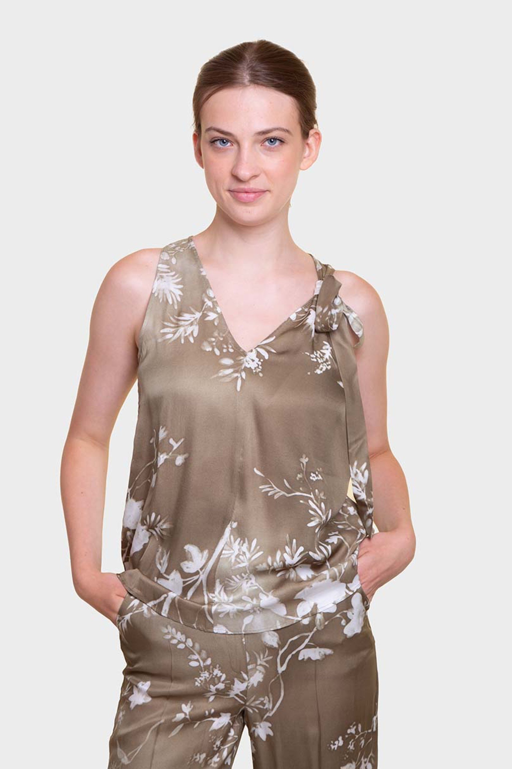 Emme by Marella γυναικεία μπλούζα αμάνικη με floral print - 2515161071200 Λαδί