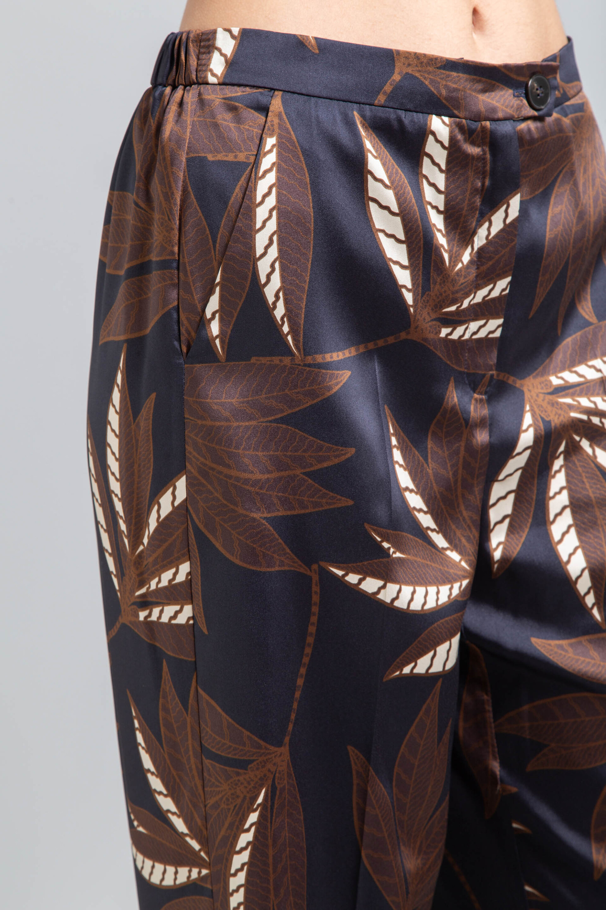 Emme by Marella γυναικείο παντελόνι με floral print "Vandea" - 2525136201200 Μπλε Σκούρο φωτογραφία