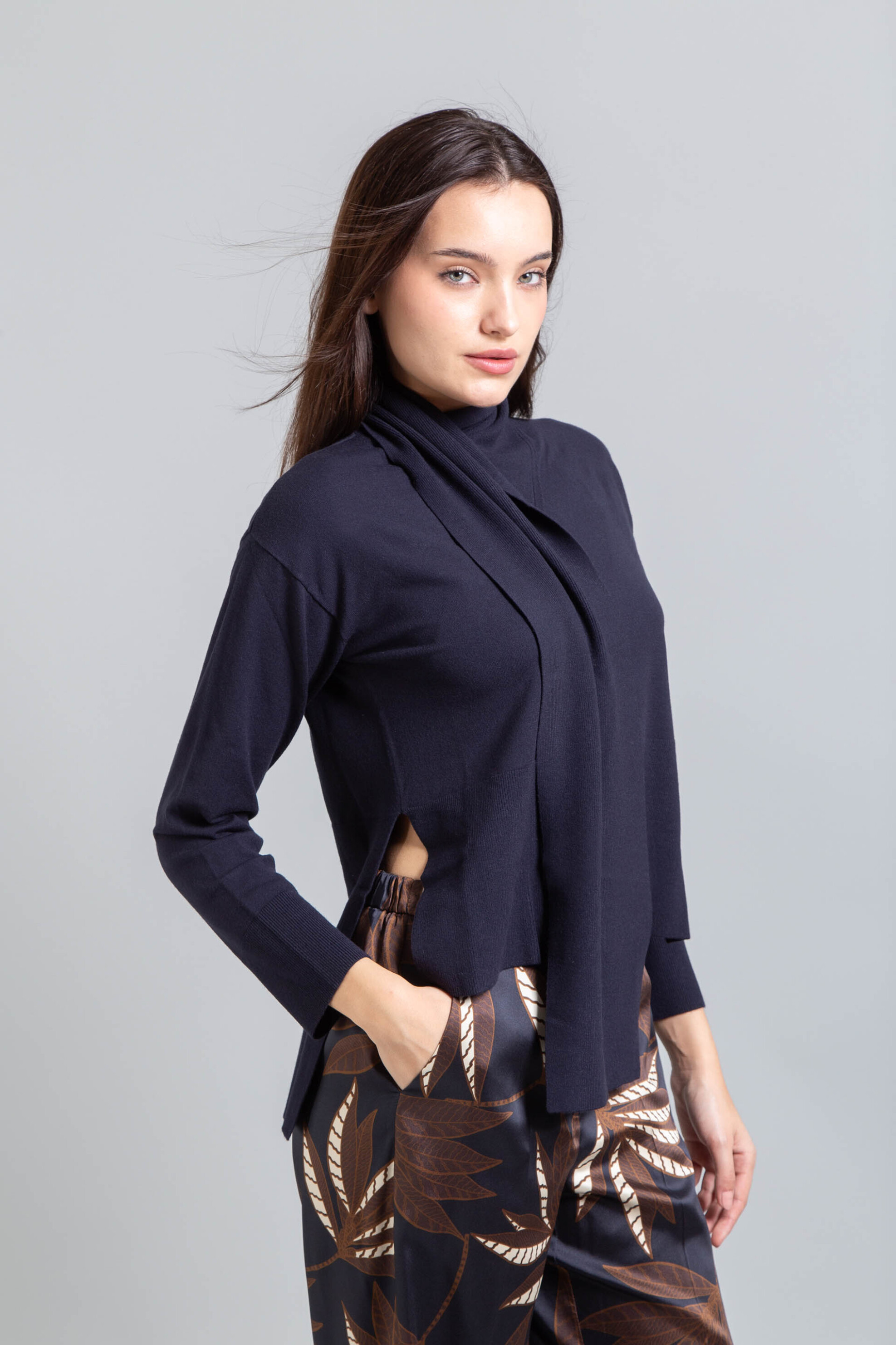 Emme by Marella γυναικεία πλεκτή μπλούζα με δέσιμο στη λαιμόκοψη - 2525366392200 Μπλε Σκούρο φωτογραφία