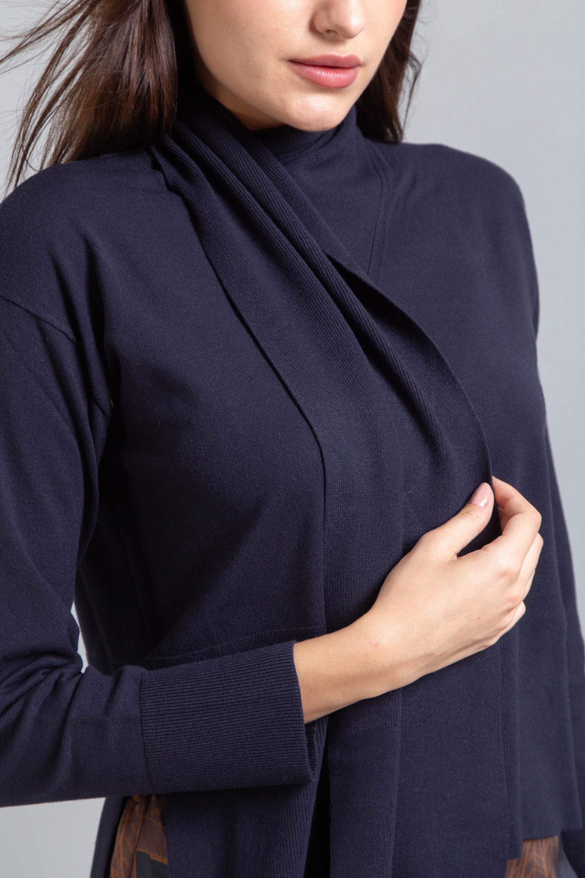 Emme by Marella γυναικεία πλεκτή μπλούζα με δέσιμο στη λαιμόκοψη - 2525366392200 Μπλε Σκούρο φωτογραφία