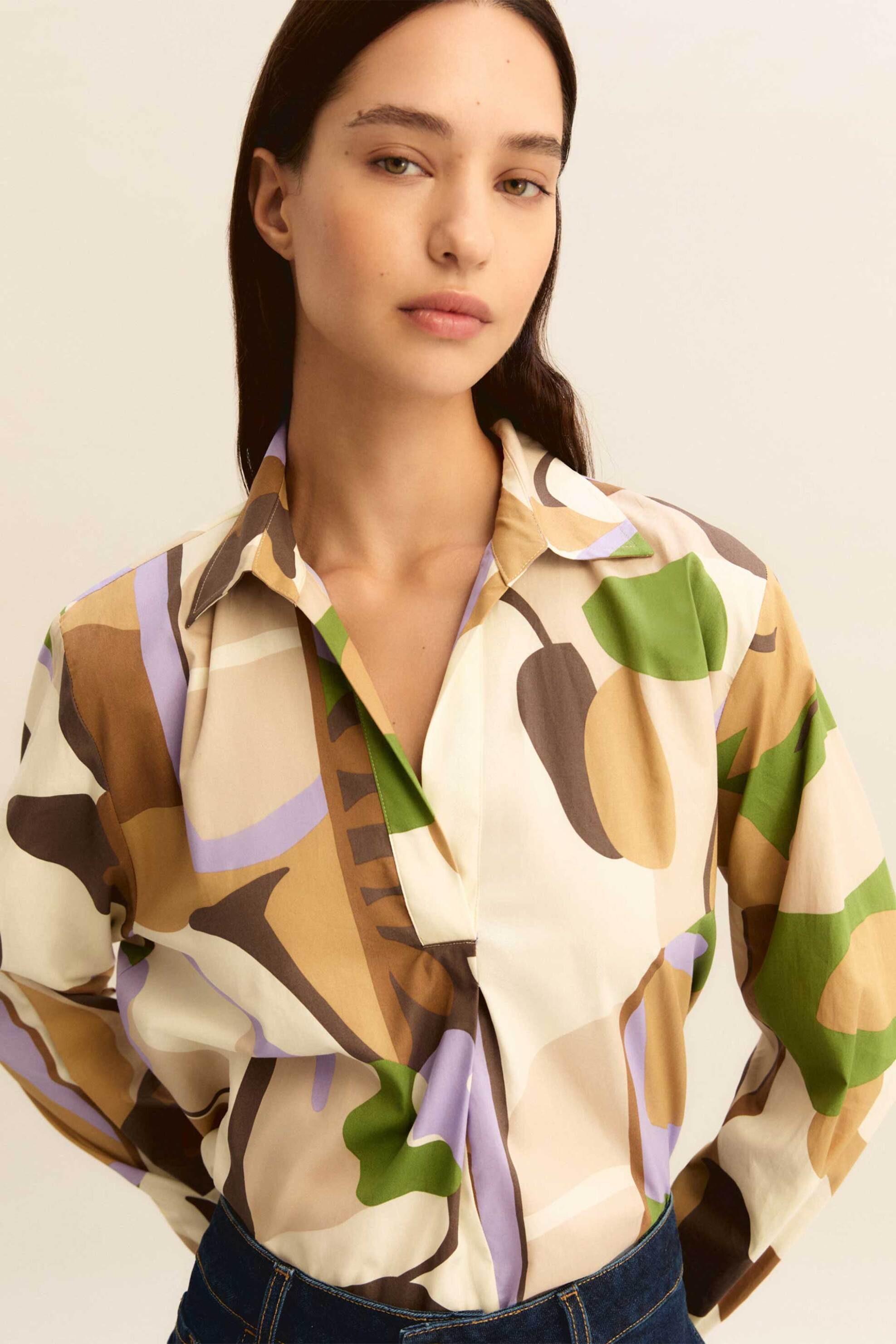EMME Emme by Marella γυναικεία μπλούζα με all-over print "Emmpontile" - 2615111221 Μπεζ - 2