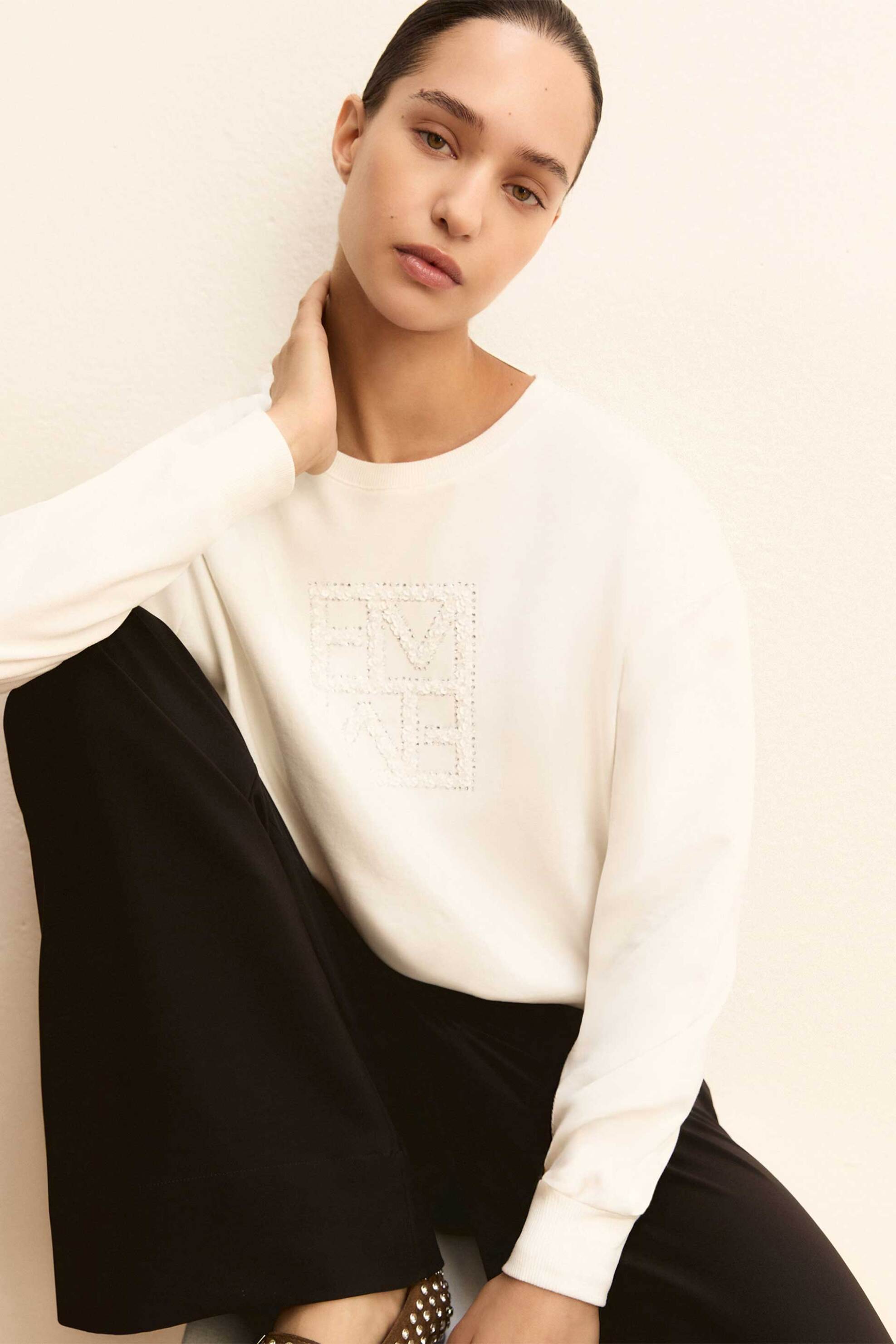 Emme by Marella γυναικείο φούτερ με logo στο στήθος "Emmarmony" - 2615921011 Λευκό