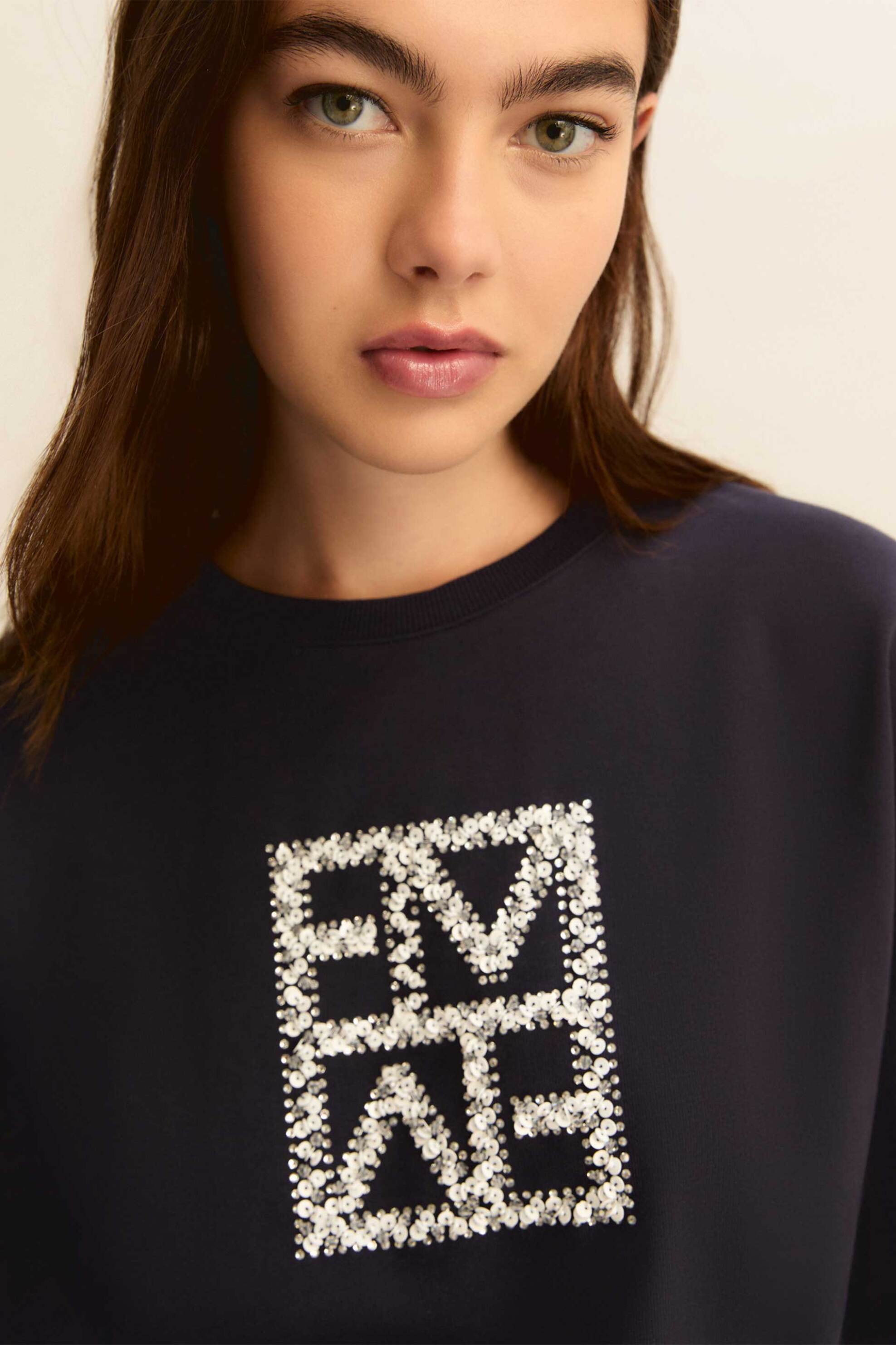Emme by Marella γυναικείο φούτερ με logo στο στήθος "Emmarmony" - 2615921011 Μπλε Σκούρο φωτογραφία