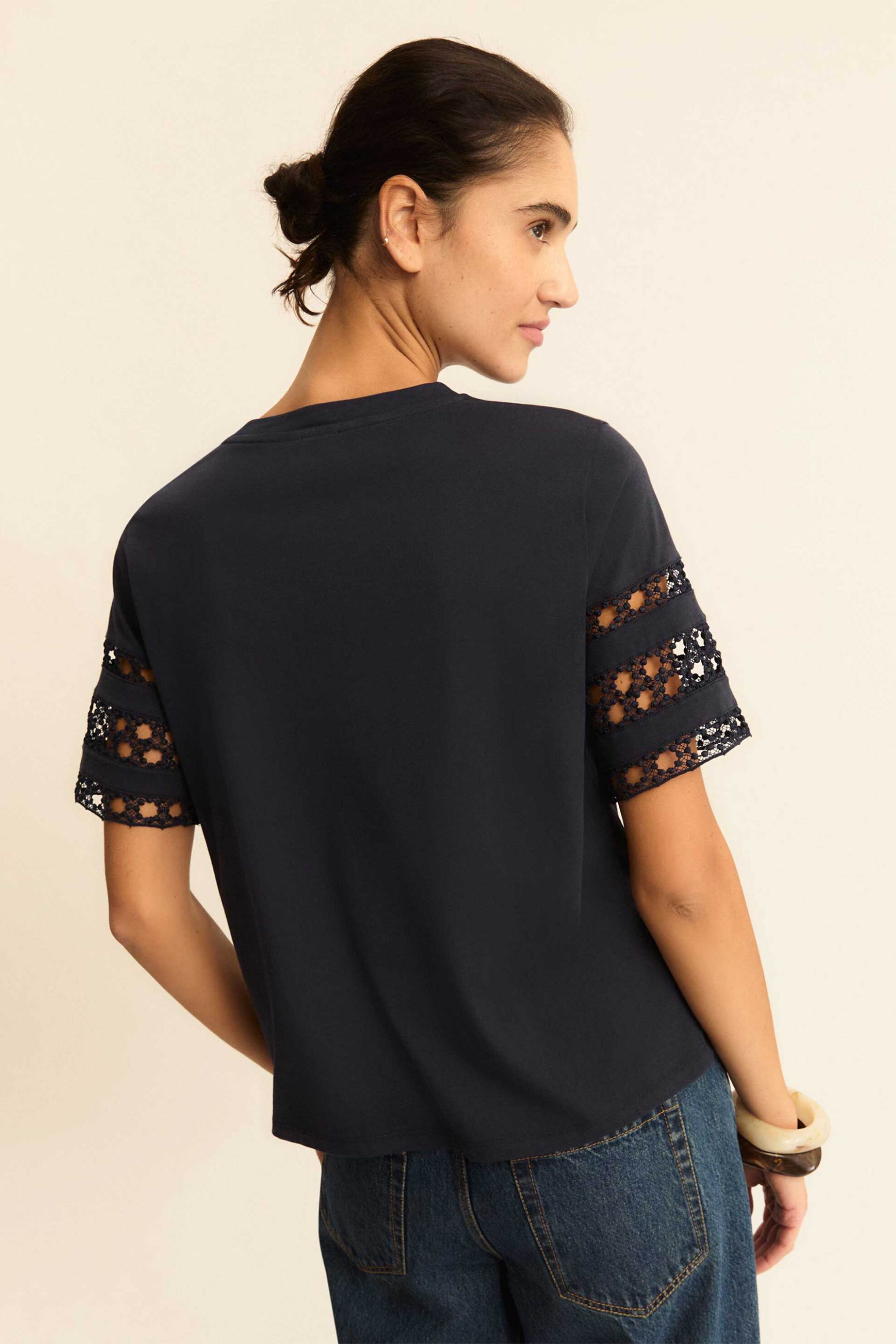 Emme By Marella Γυναικείο T-Shirt με Δαντέλα Στα Μανίκια Emmape - 2615971042200 Μπλε Σκούρο