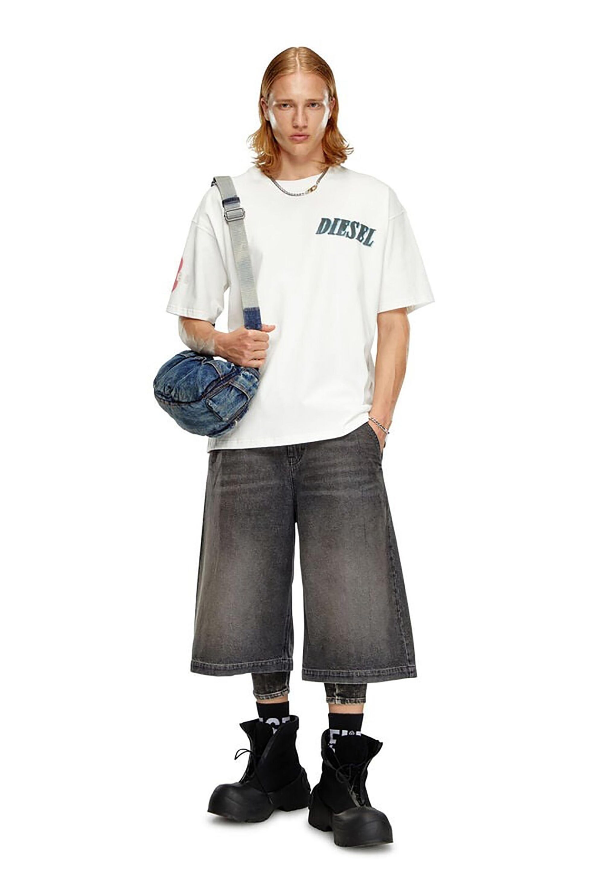 Diesel ανδρικό T-shirt με prints και λογότυπο Relaxed Fit - W24A150270AKAK Λευκό φωτογραφία