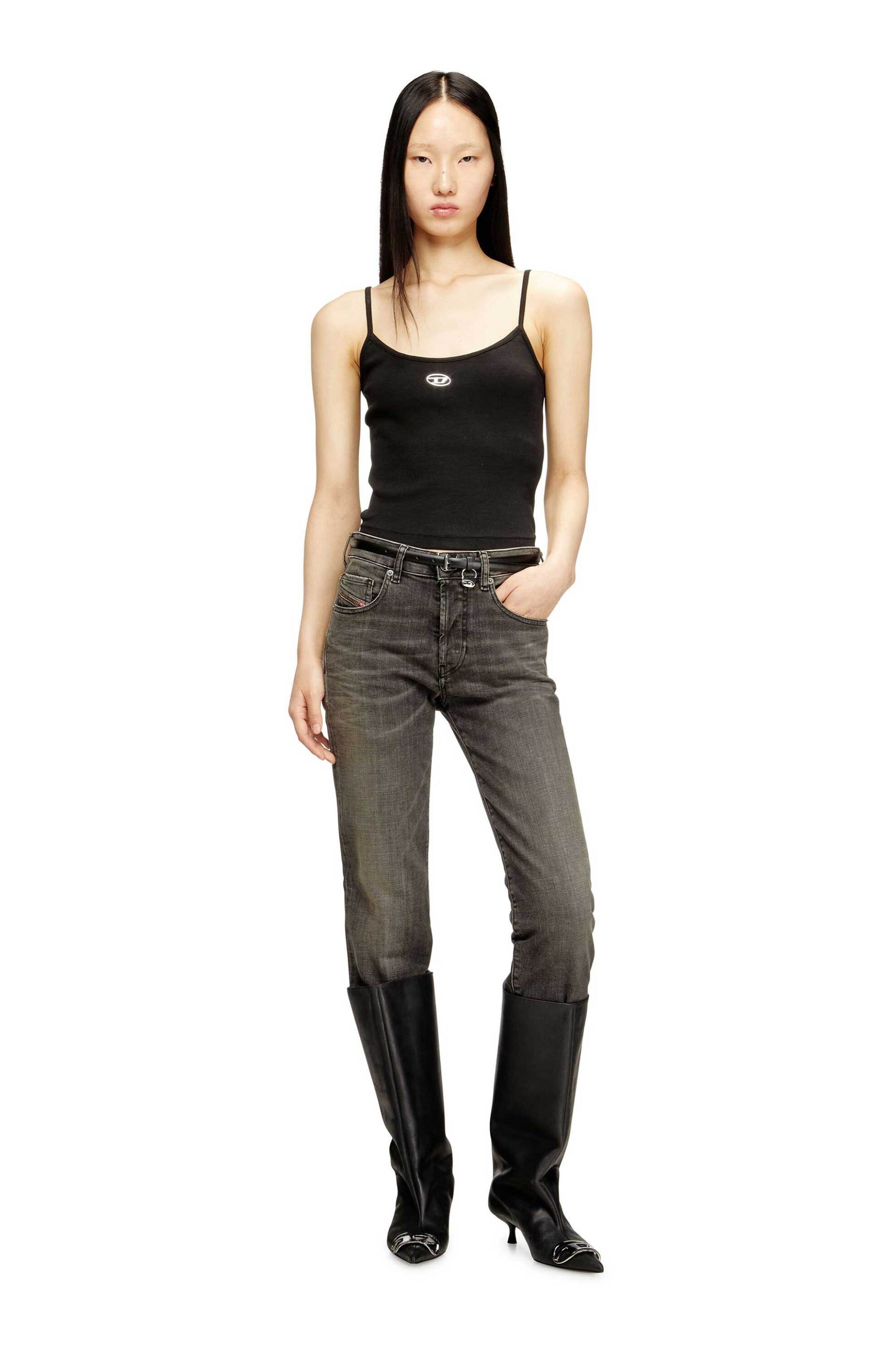 Diesel γυναικείο αμάνικο τοπ Slim Fit 