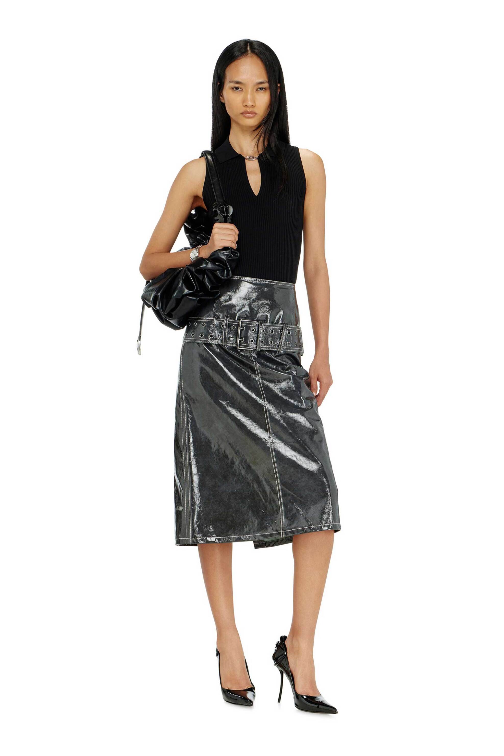 Diesel γυναικεία αμάνικη μπλούζα ribbed με μετάξι Slim Fit - W26A230610JMCP Μαύρο