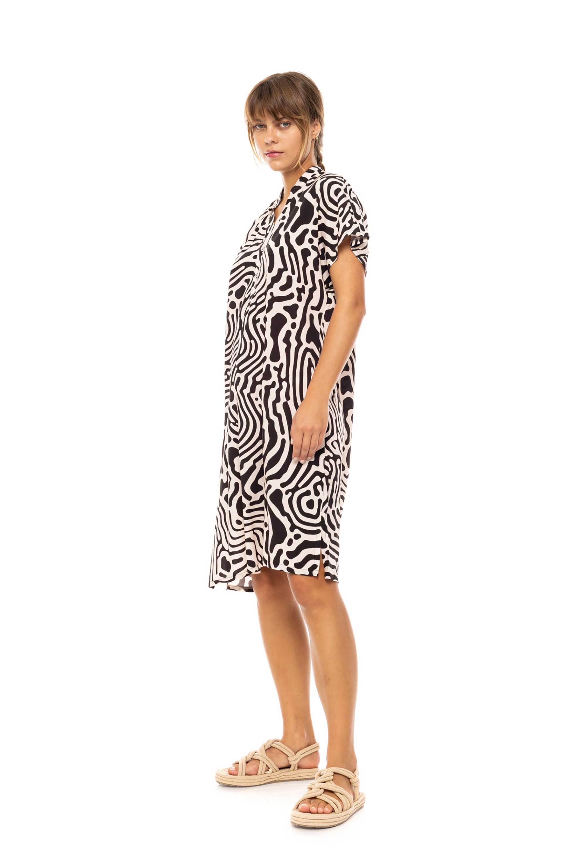 Pink Label γυναικείο mini φόρεμα παραλίας με all-over print - B597 Μαύρο φωτογραφία